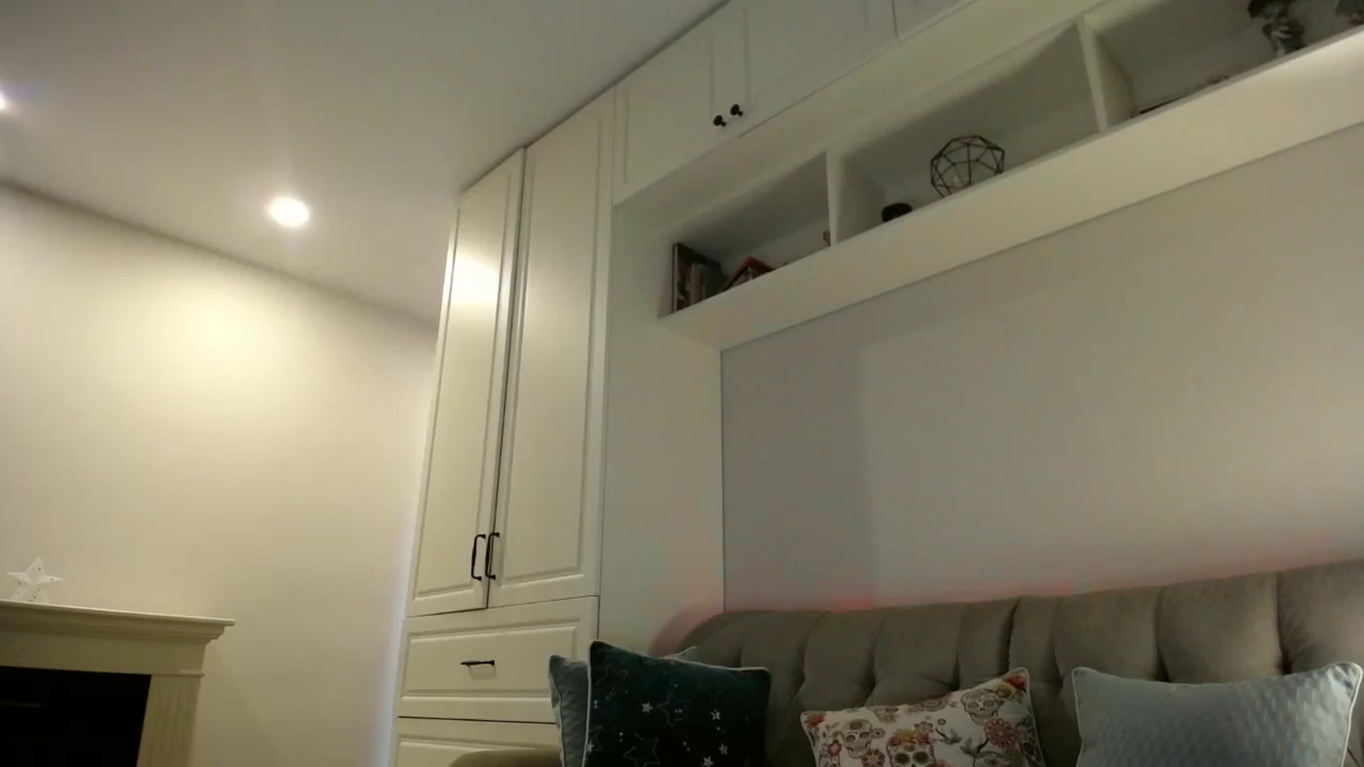 Gallery image thumbnail from Elysewine's myfreecams stream on, 08/31/2024, 06:02 image 10 of 20