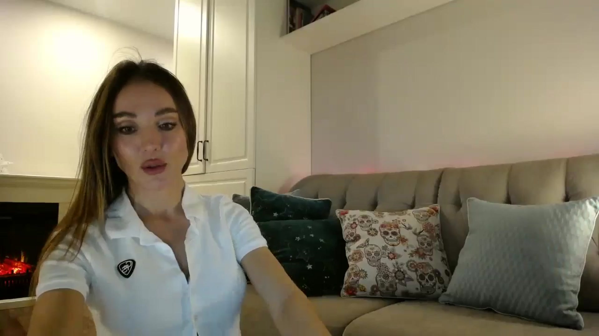 Gallery image thumbnail from Elysewine's myfreecams stream on, 08/31/2024, 06:02 image 5 of 20