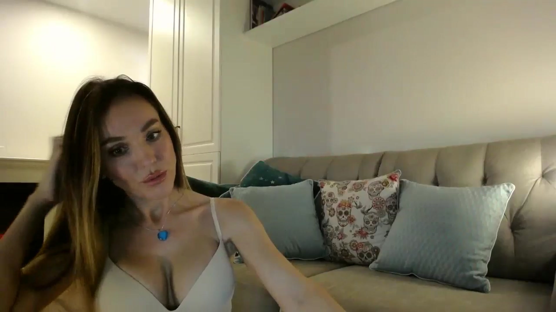 Gallery image thumbnail from Elysewine's myfreecams stream on, 09/02/2024, 03:55 image 2 of 20