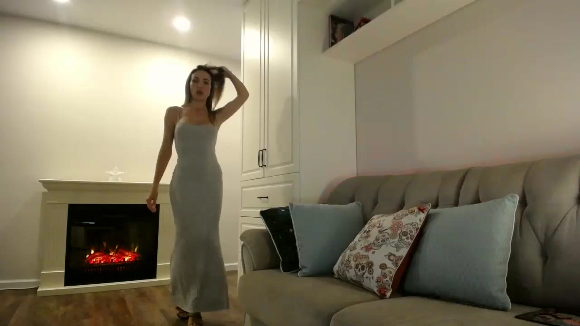 Gallery image thumbnail from Elysewine's myfreecams stream on, 09/07/2024, 06:03 image 19 of 20