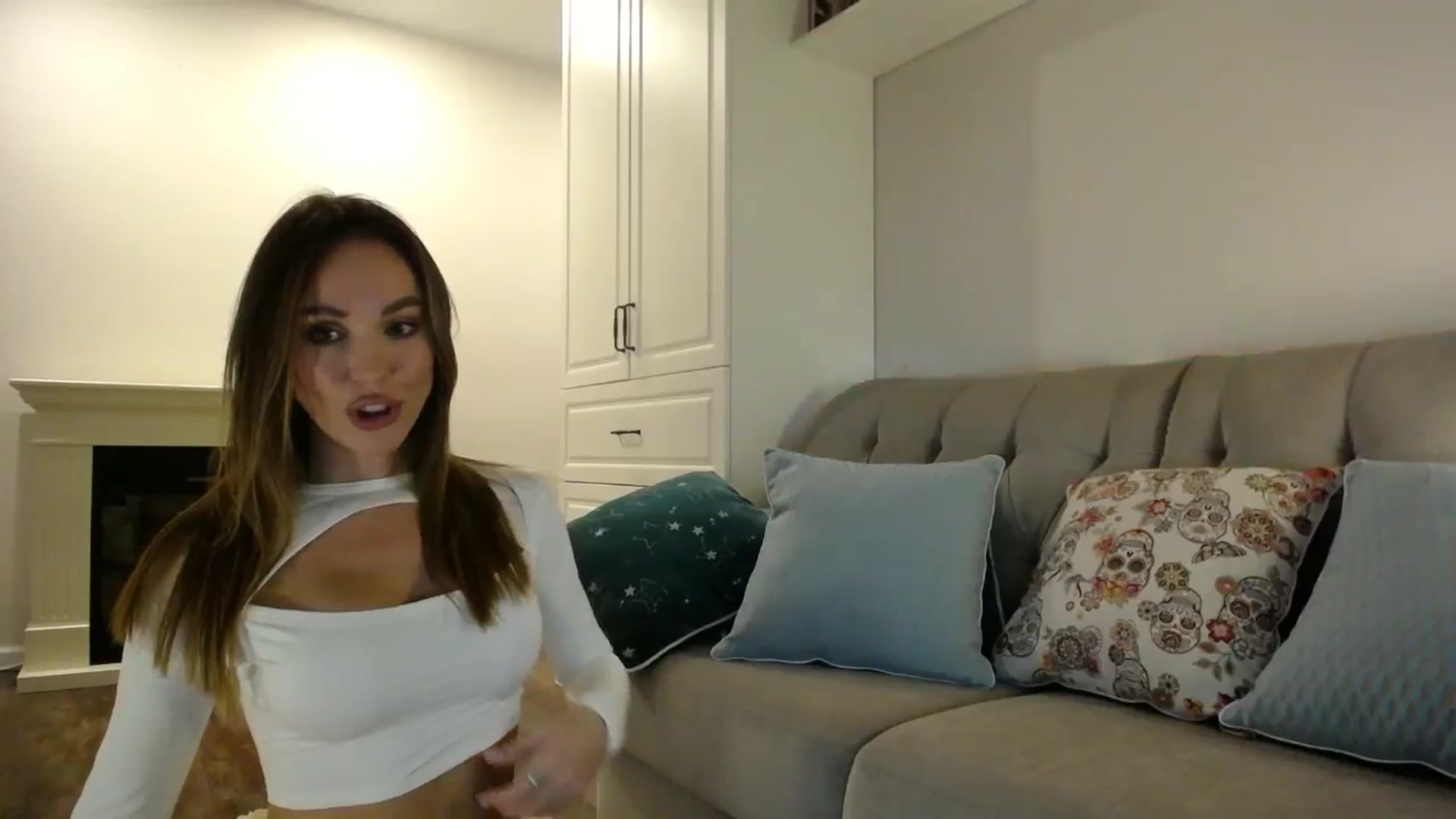 Gallery image thumbnail from Elysewine's myfreecams stream on, 09/14/2024, 06:48 image 14 of 20