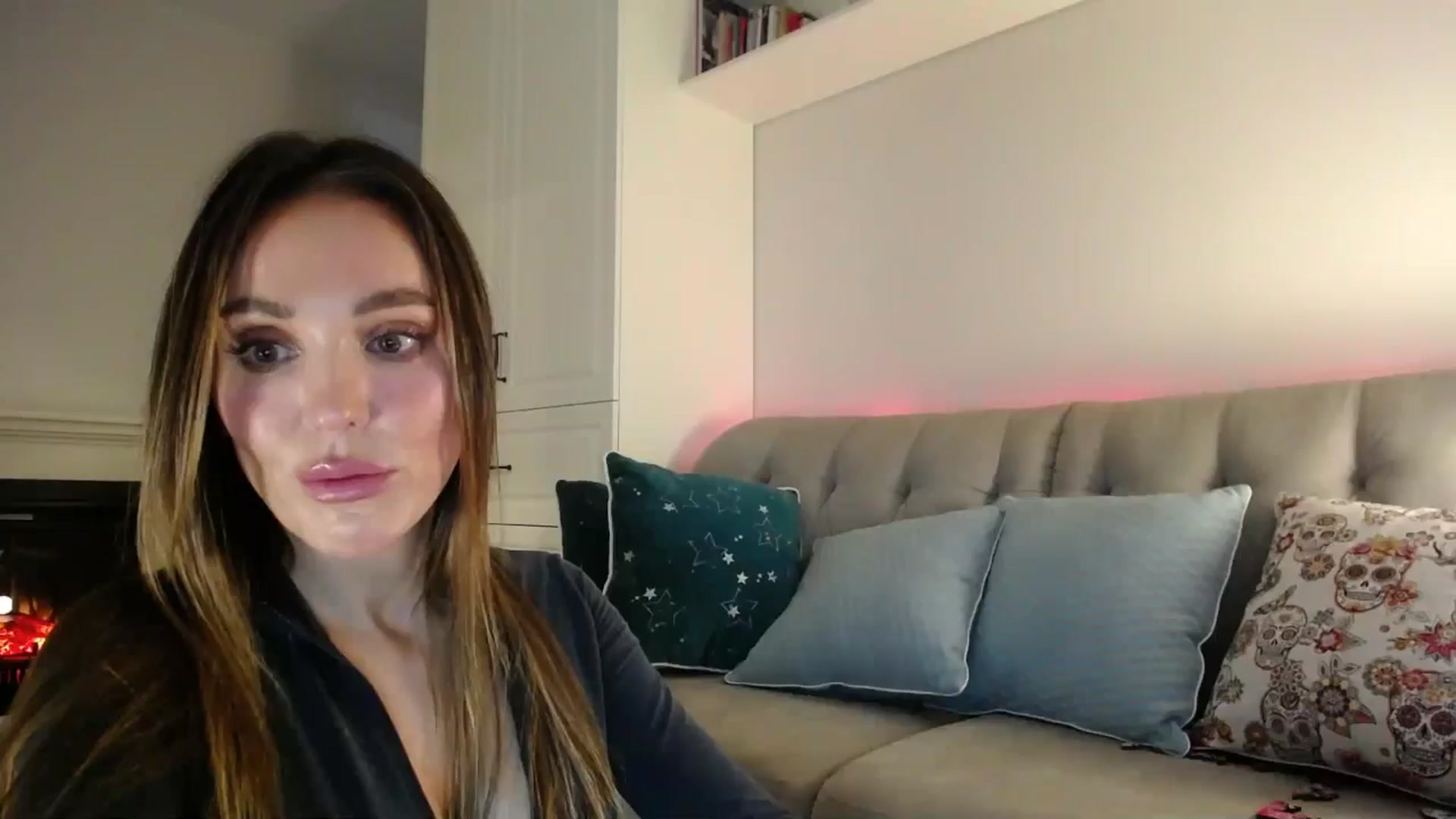 Gallery image thumbnail from Elysewine's myfreecams stream on, 09/16/2024, 07:24 image 9 of 20