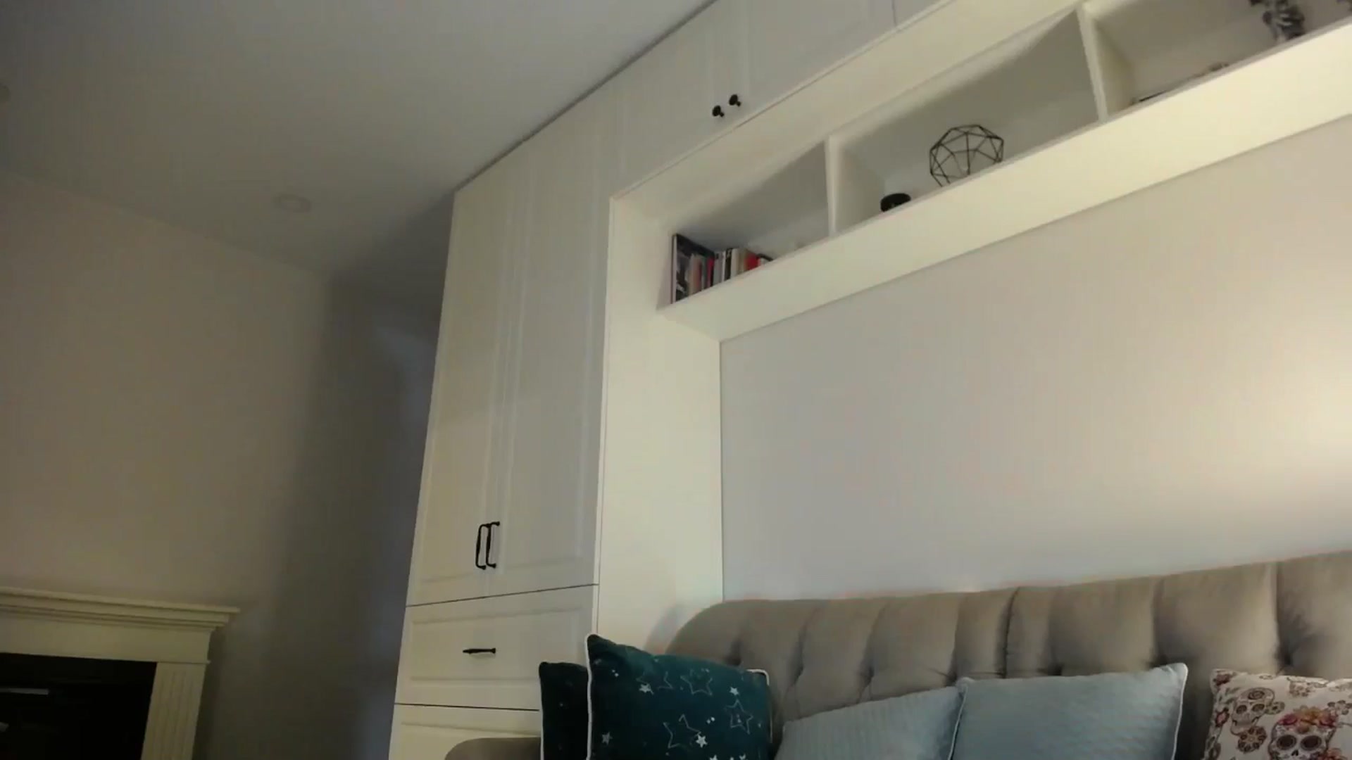 Gallery image thumbnail from Elysewine's myfreecams stream on, 09/16/2024, 07:24 image 7 of 20