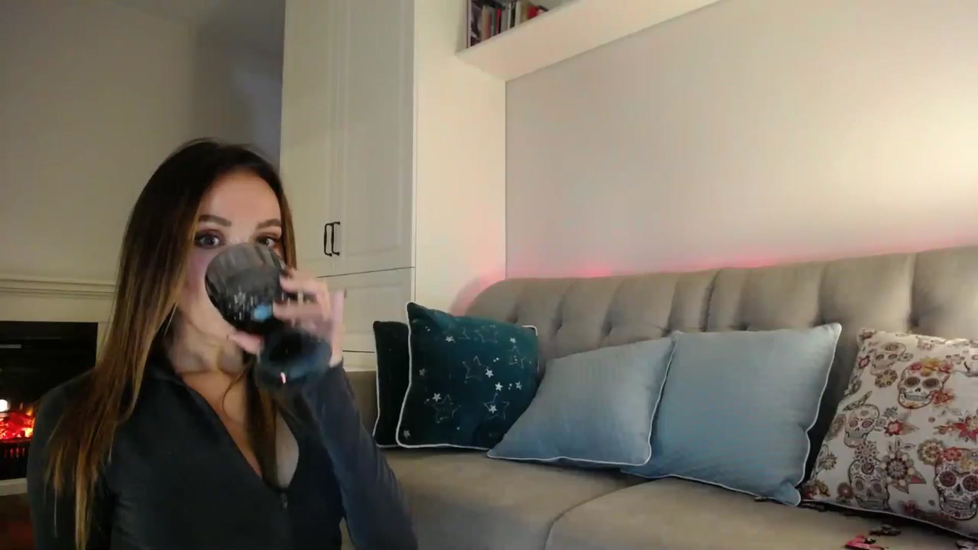 Gallery image thumbnail from Elysewine's myfreecams stream on, 09/16/2024, 07:24 image 5 of 20