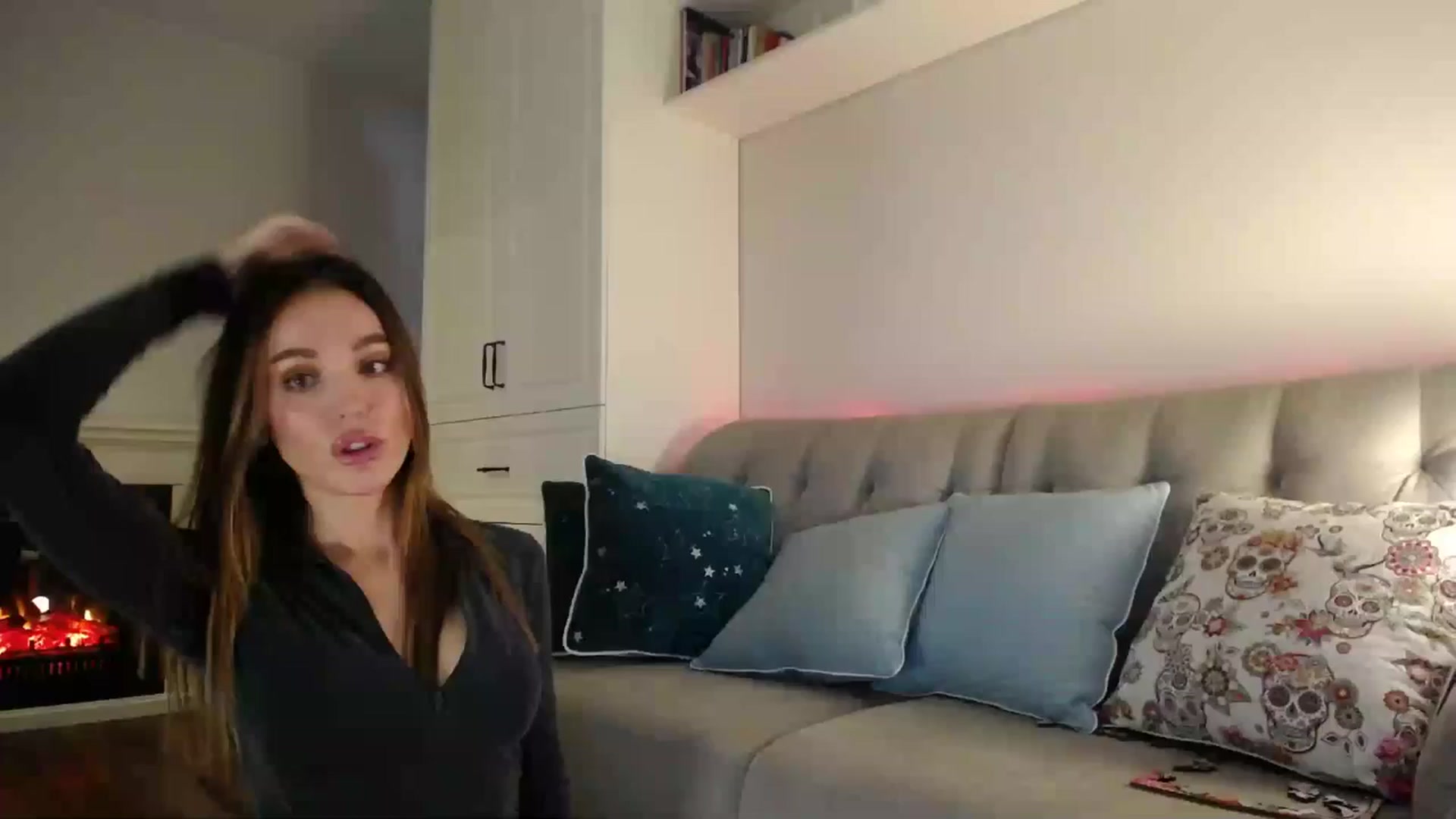 Gallery image thumbnail from Elysewine's myfreecams stream on, 09/16/2024, 07:24 image 2 of 20
