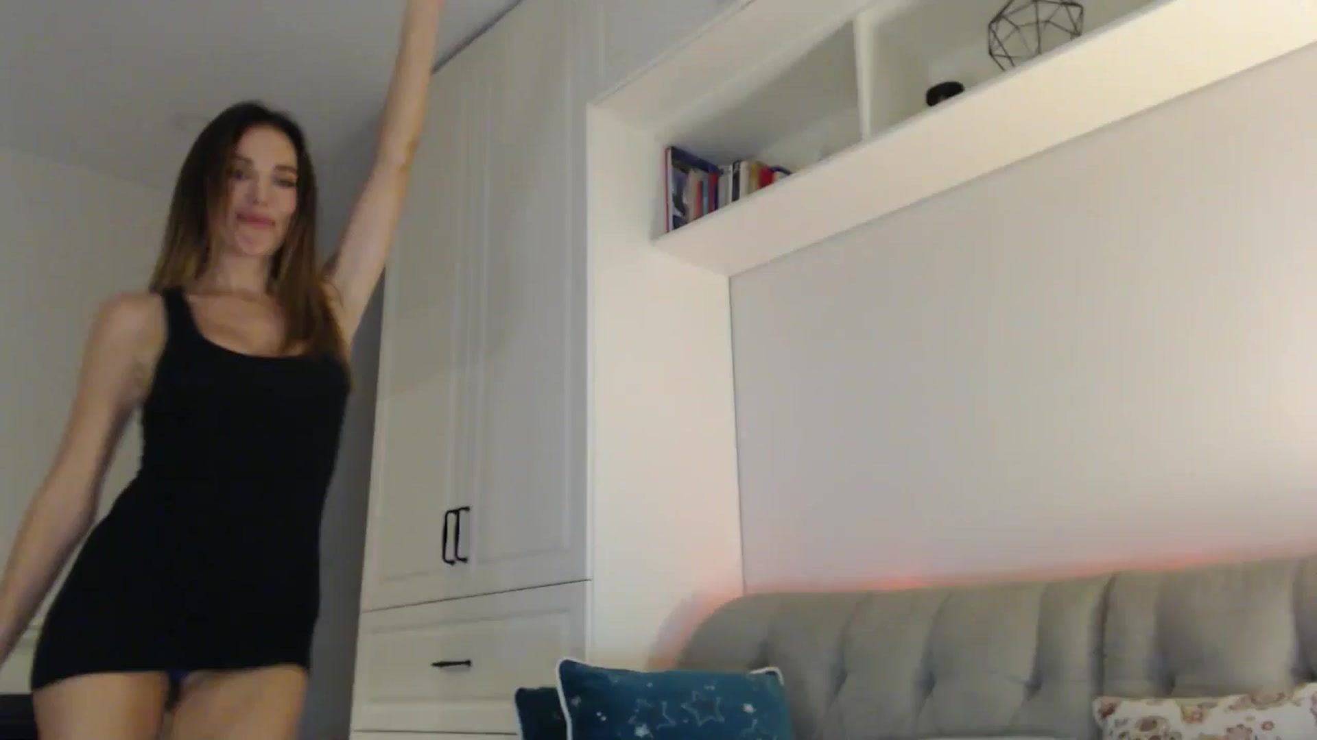 Gallery image thumbnail from Elysewine's myfreecams stream on, 09/16/2024, 09:19 image 7 of 20