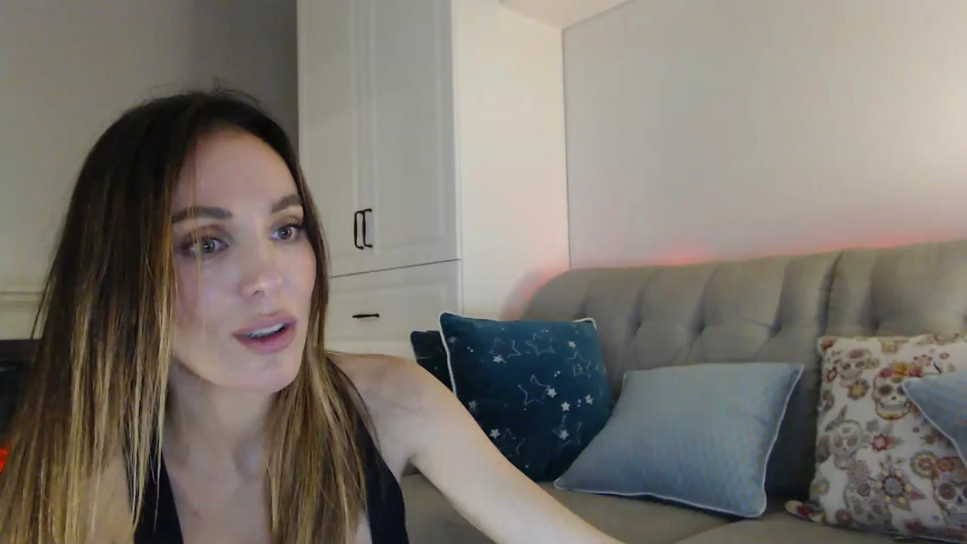 Gallery image thumbnail from Elysewine's myfreecams stream on, 09/16/2024, 09:32 image 1 of 20