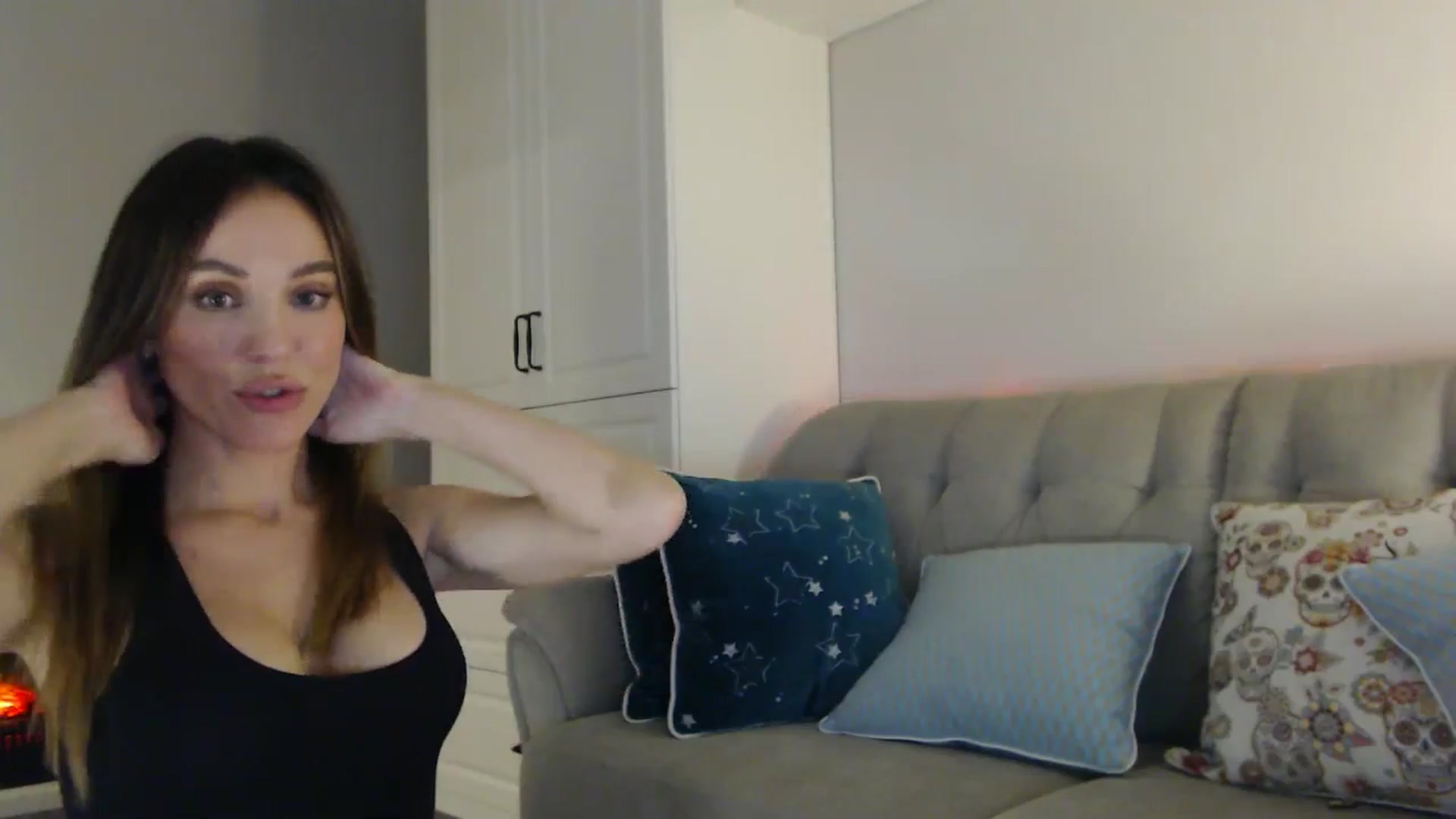 Gallery image thumbnail from Elysewine's myfreecams stream on, 09/16/2024, 09:32 image 16 of 20