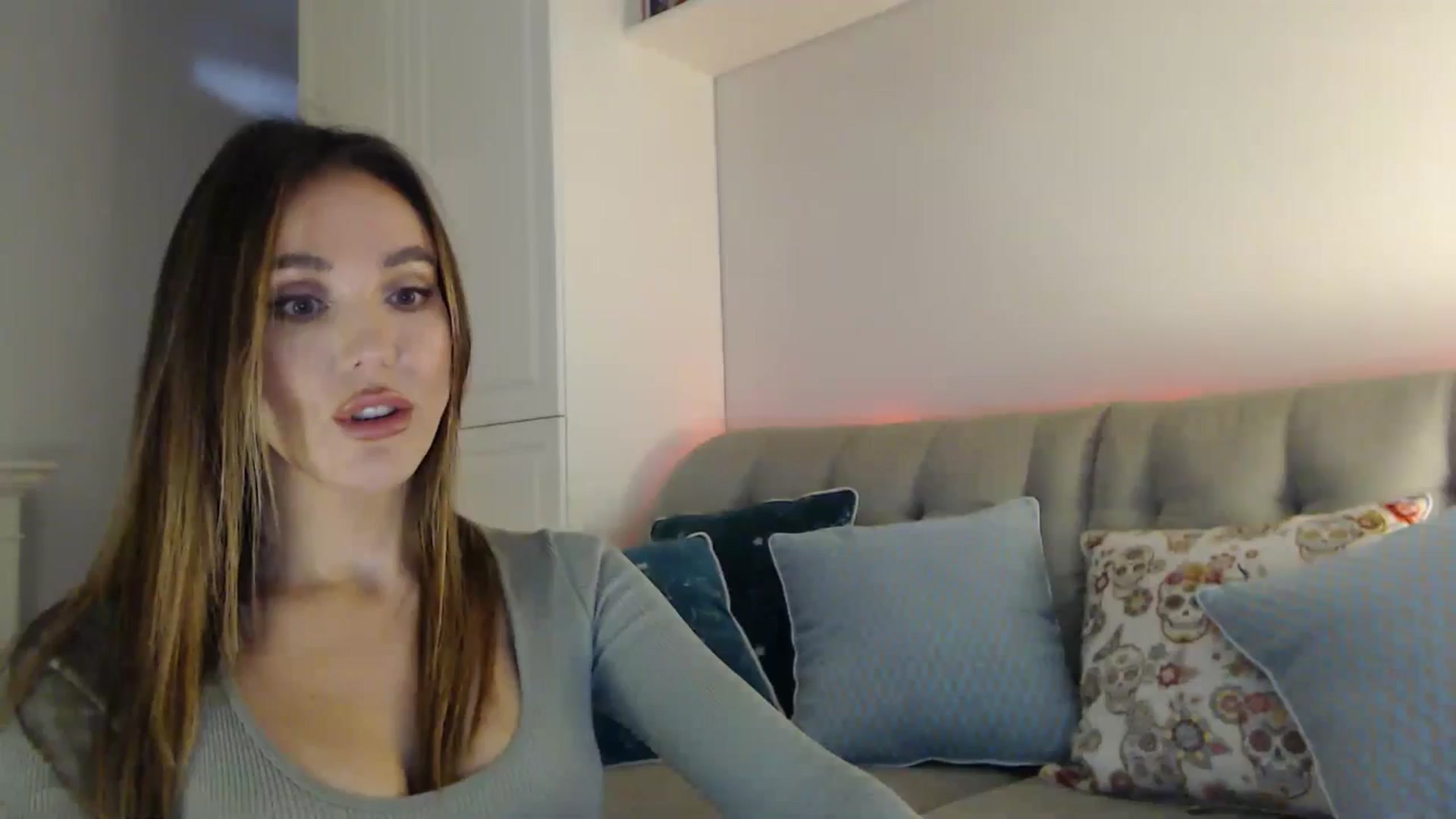 Gallery image thumbnail from Elysewine's myfreecams stream on, 09/21/2024, 07:11 image 2 of 20