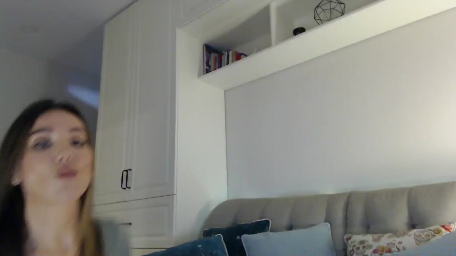 Gallery image thumbnail from Elysewine's myfreecams stream on, 09/21/2024, 07:11 image 4 of 20