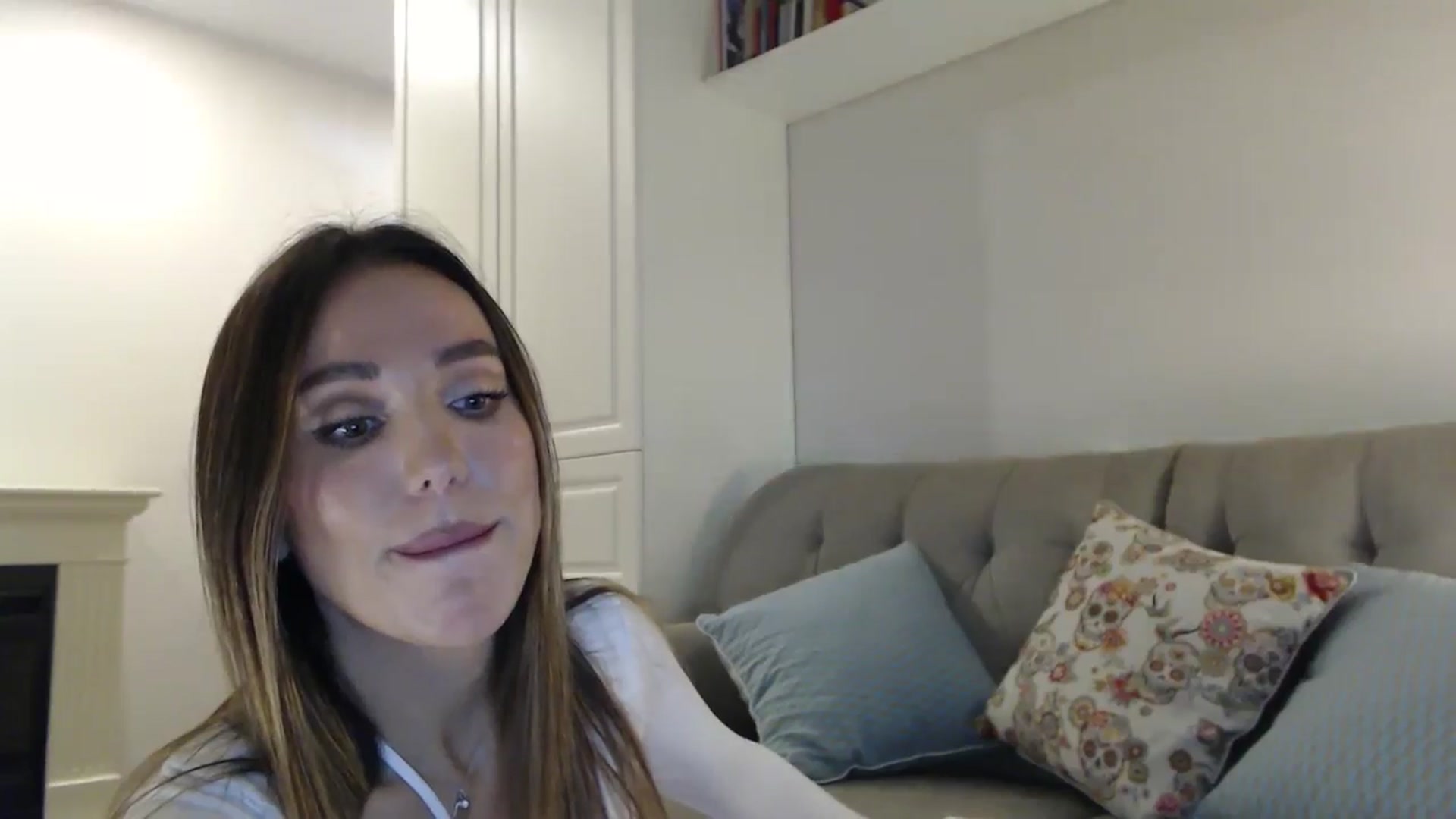Gallery image thumbnail from Elysewine's myfreecams stream on, 09/22/2024, 06:05 image 16 of 20