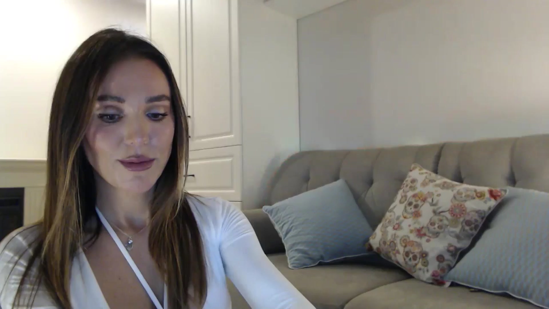 Gallery image thumbnail from Elysewine's myfreecams stream on, 09/22/2024, 06:29 image 2 of 20