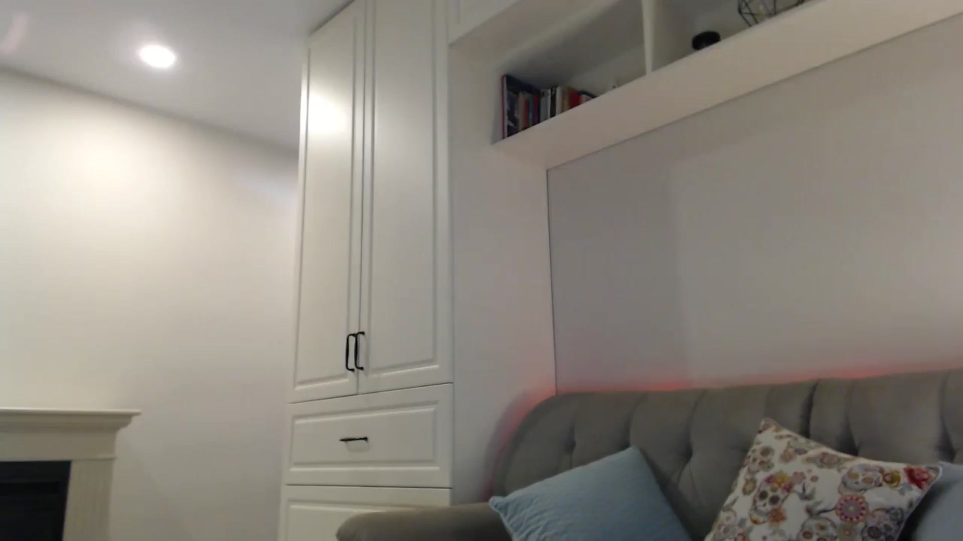 Gallery image thumbnail from Elysewine's myfreecams stream on, 09/22/2024, 06:29 image 10 of 20