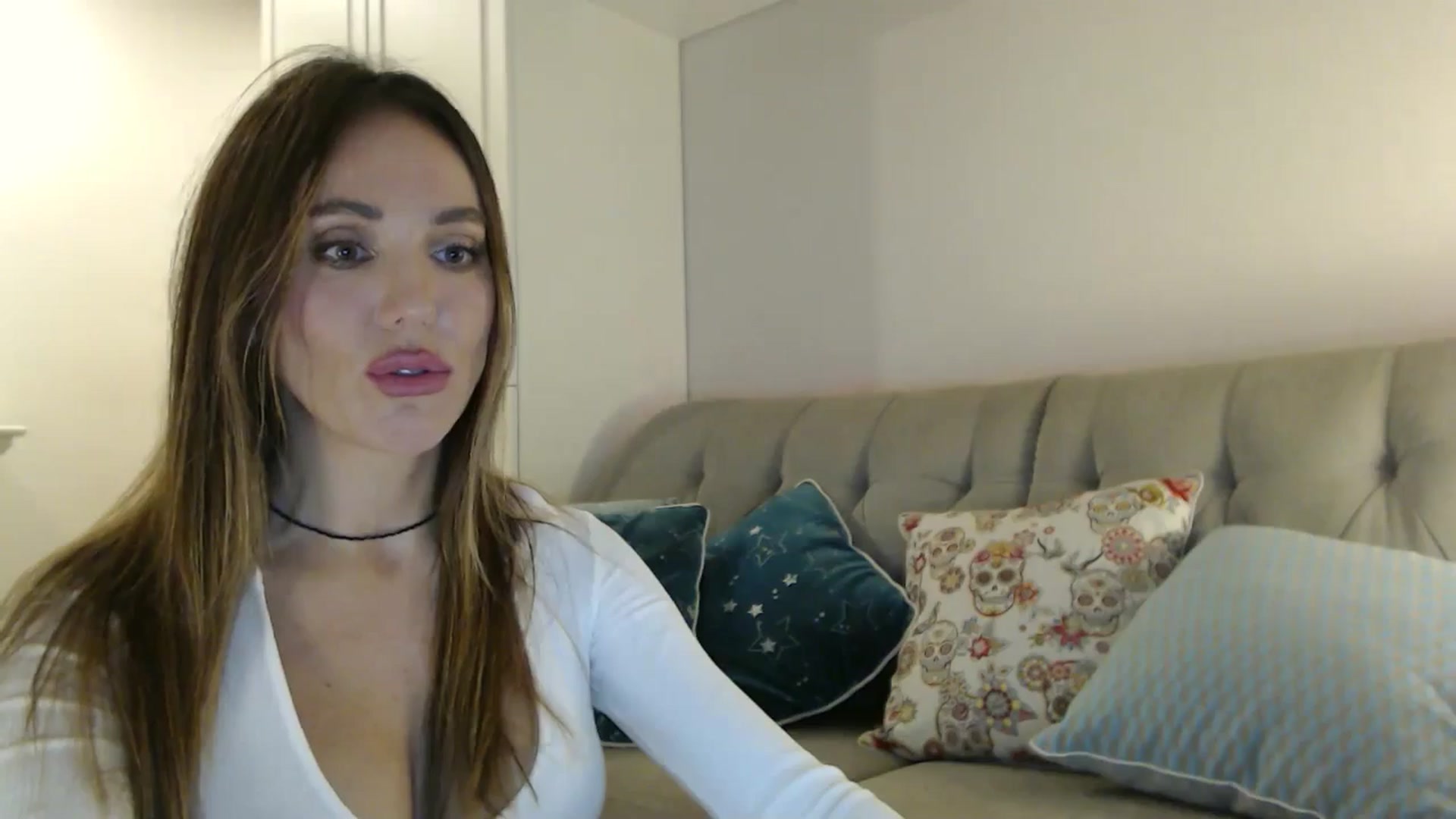Gallery image thumbnail from Elysewine's myfreecams stream on, 09/28/2024, 07:16 image 19 of 20