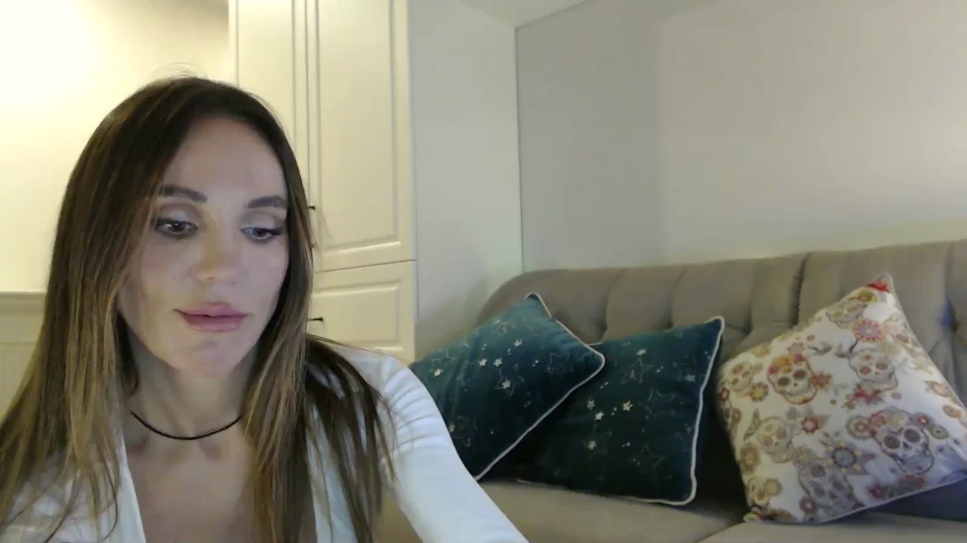 Gallery image thumbnail from Elysewine's myfreecams stream on, 09/28/2024, 10:18 image 14 of 20