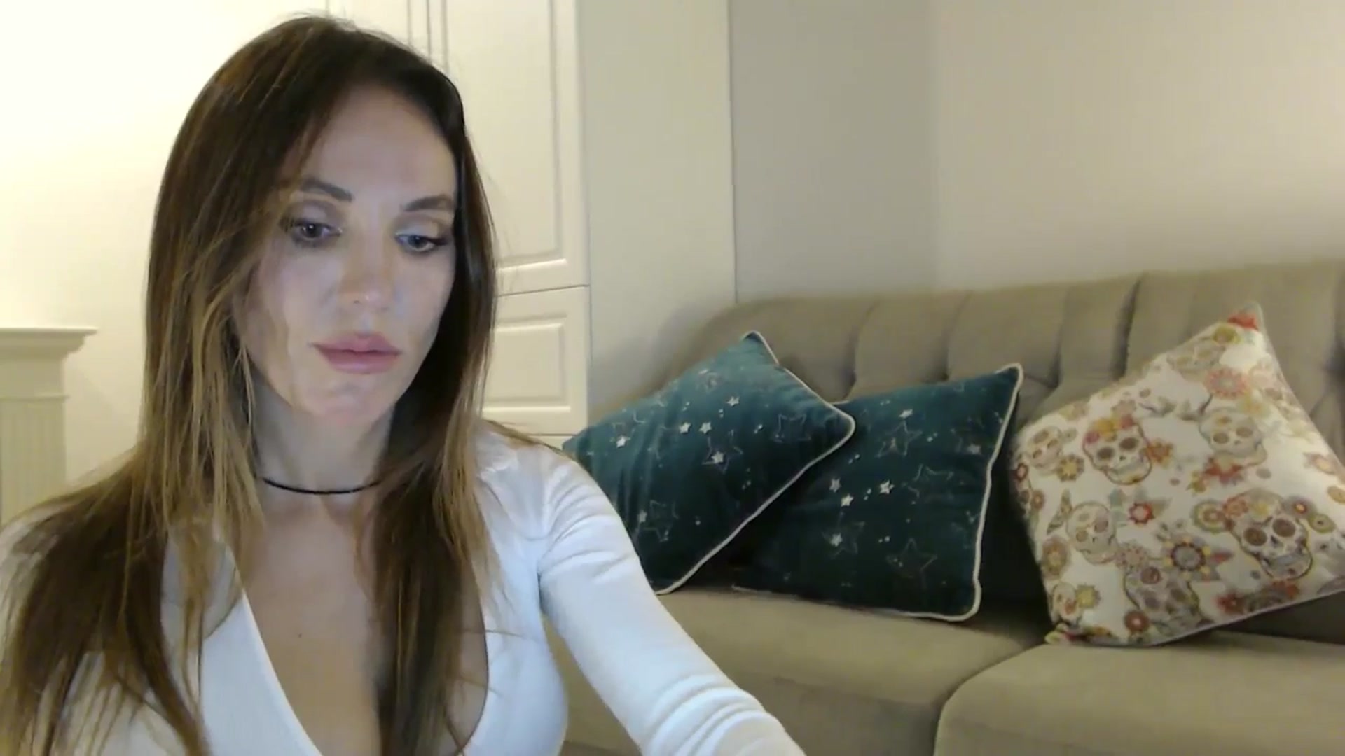 Gallery image thumbnail from Elysewine's myfreecams stream on, 09/28/2024, 10:18 image 4 of 20