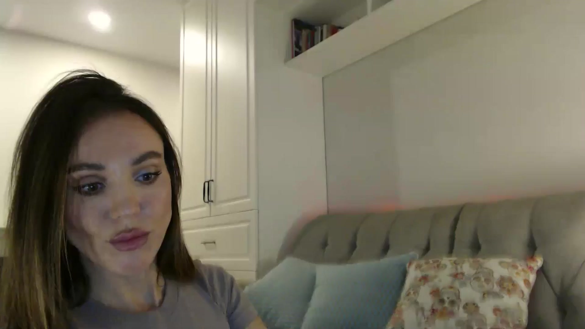 Gallery image thumbnail from Elysewine's myfreecams stream on, 10/05/2024, 07:00 image 1 of 20
