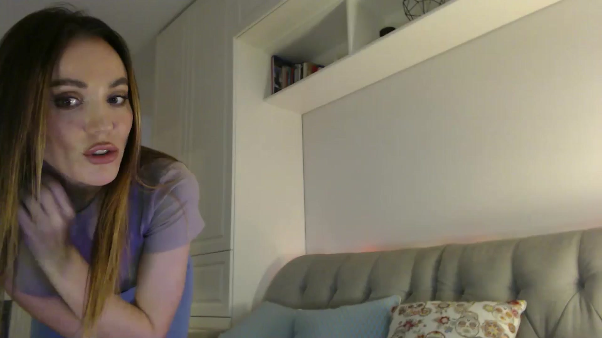 Gallery image thumbnail from Elysewine's myfreecams stream on, 10/05/2024, 07:00 image 9 of 20