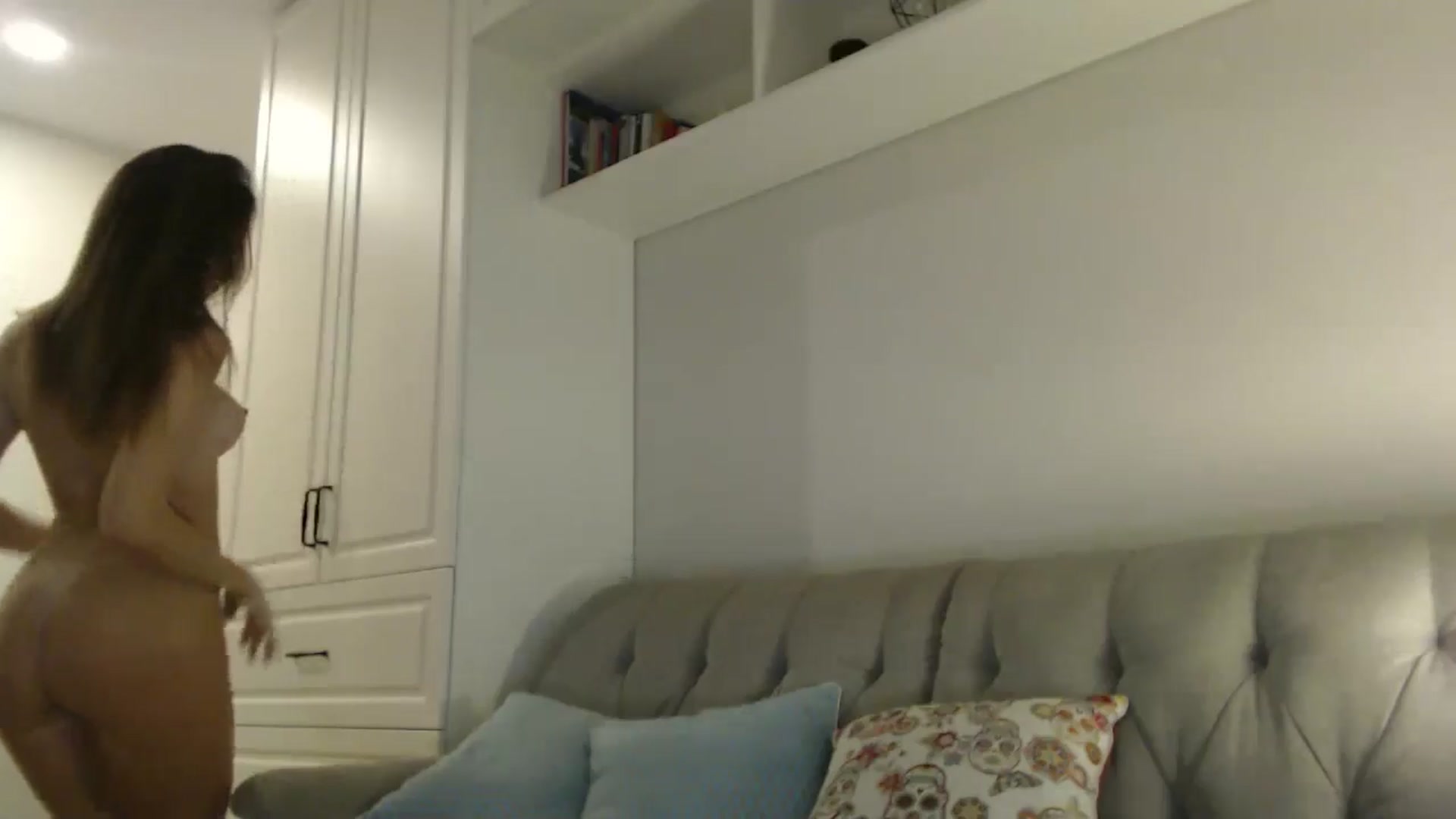 Gallery image thumbnail from Elysewine's myfreecams stream on, 10/05/2024, 08:05 image 18 of 20