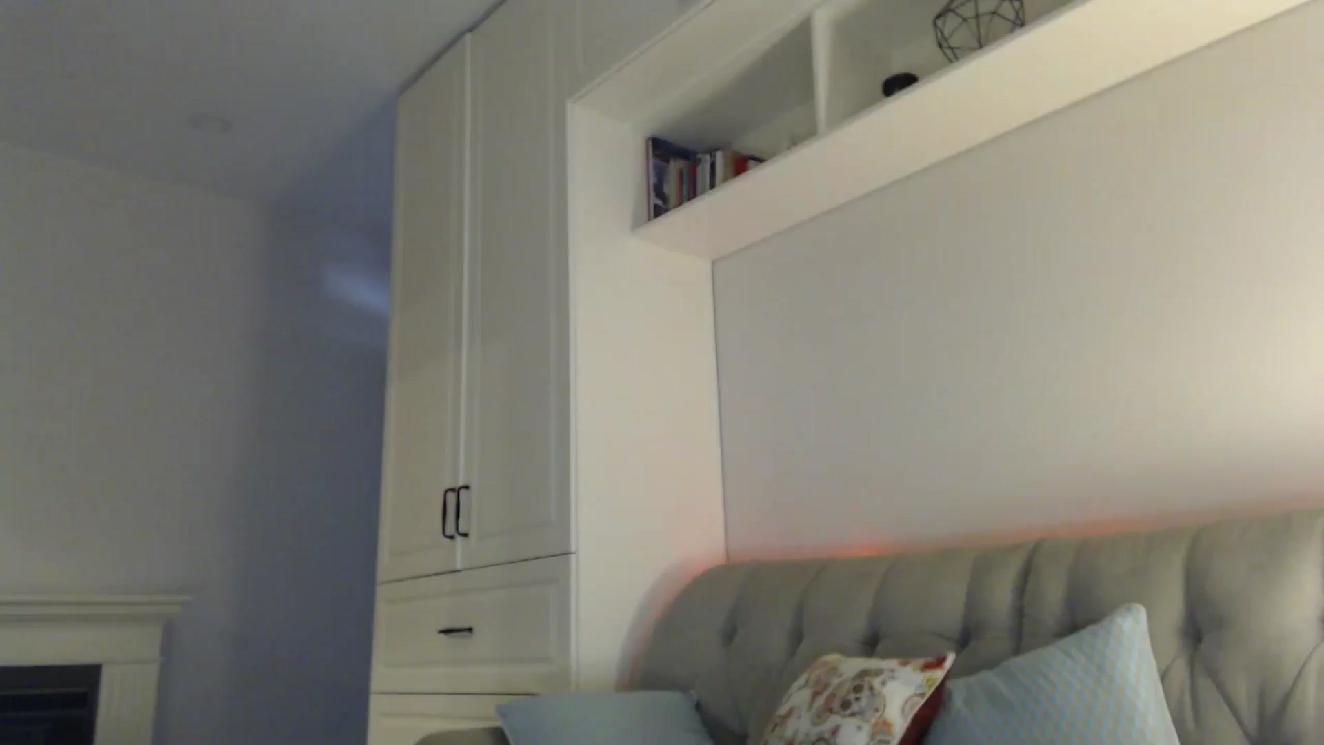 Gallery image thumbnail from Elysewine's myfreecams stream on, 10/13/2024, 06:04 image 18 of 20