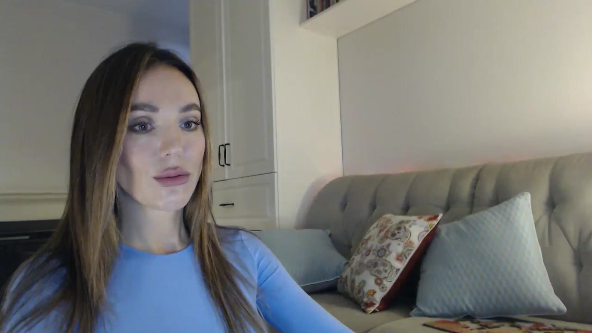 Gallery image thumbnail from Elysewine's myfreecams stream on, 10/13/2024, 06:04 image 4 of 20