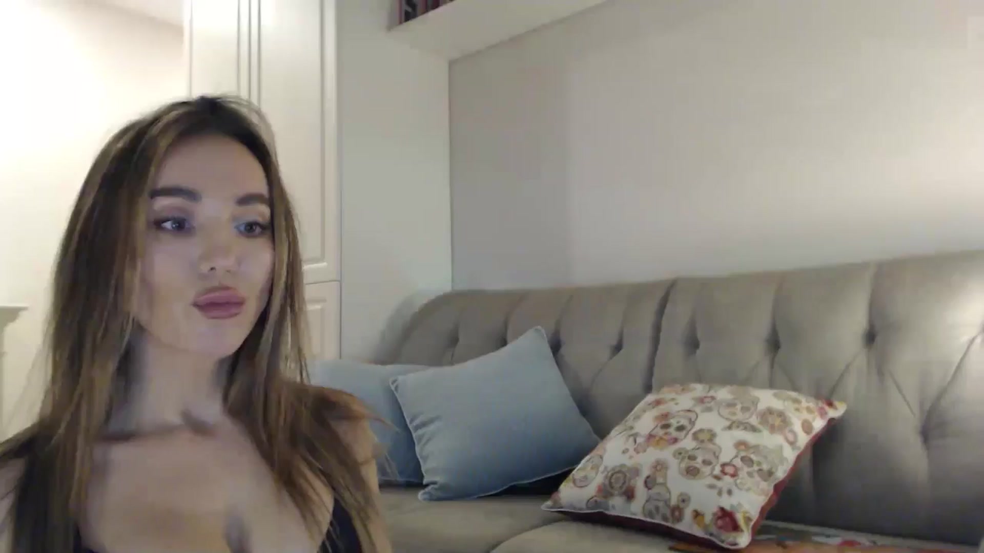 Gallery image thumbnail from Elysewine's myfreecams stream on, 10/19/2024, 06:17 image 18 of 20