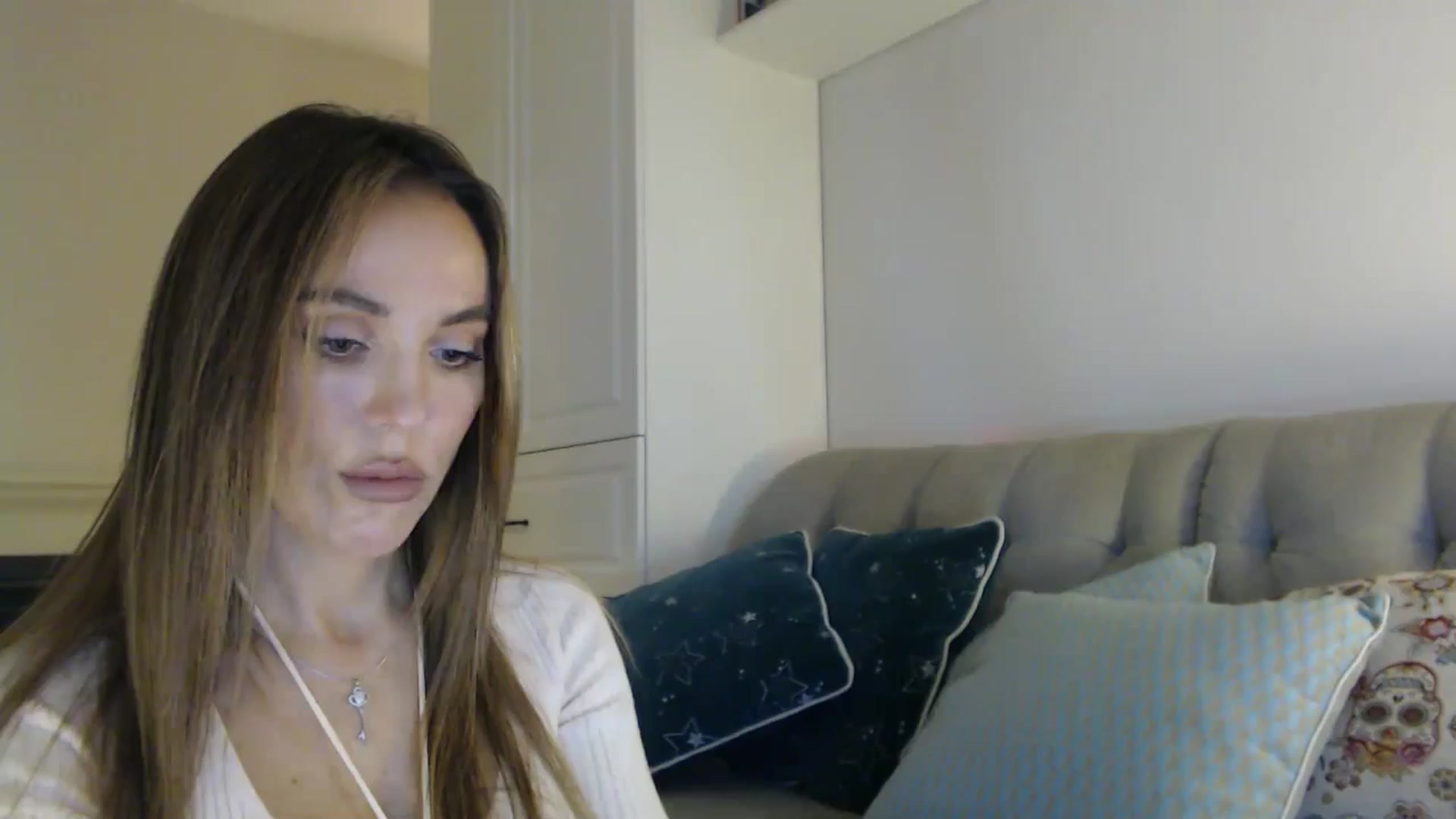Gallery image thumbnail from Elysewine's myfreecams stream on, 10/20/2024, 05:54 image 1 of 20