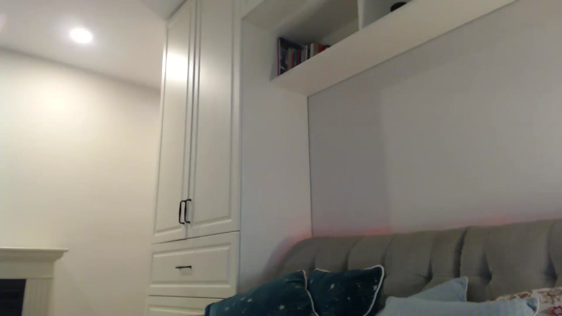 Gallery image thumbnail from Elysewine's myfreecams stream on, 10/20/2024, 05:54 image 7 of 20