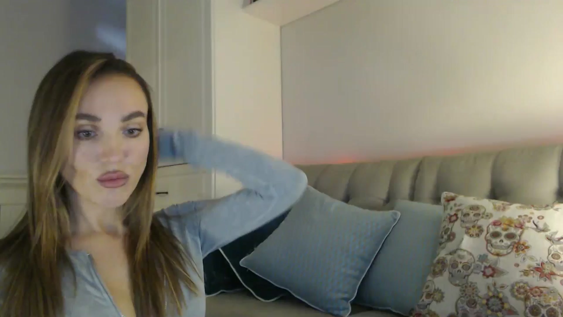 Gallery image thumbnail from Elysewine's myfreecams stream on, 10/26/2024, 06:58 image 1 of 20