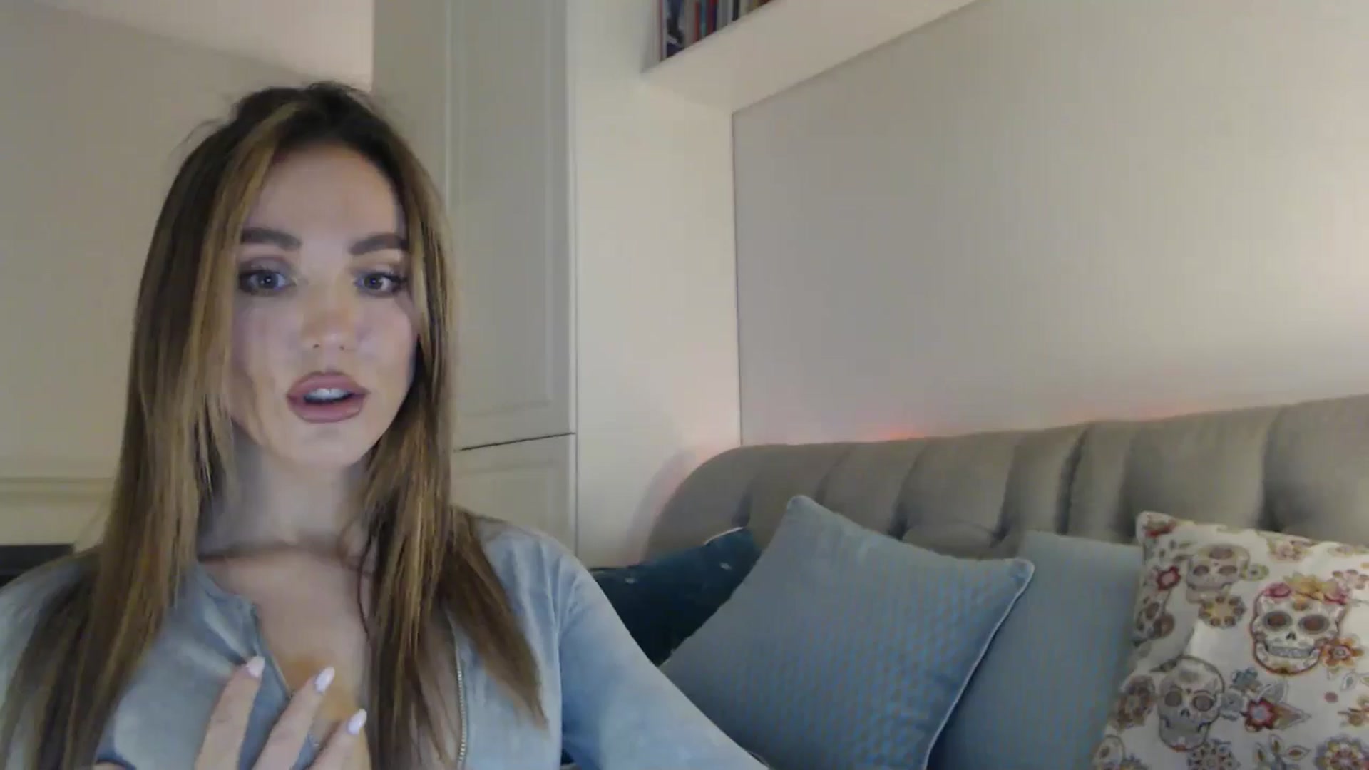 Gallery image thumbnail from Elysewine's myfreecams stream on, 10/26/2024, 06:58 image 8 of 20