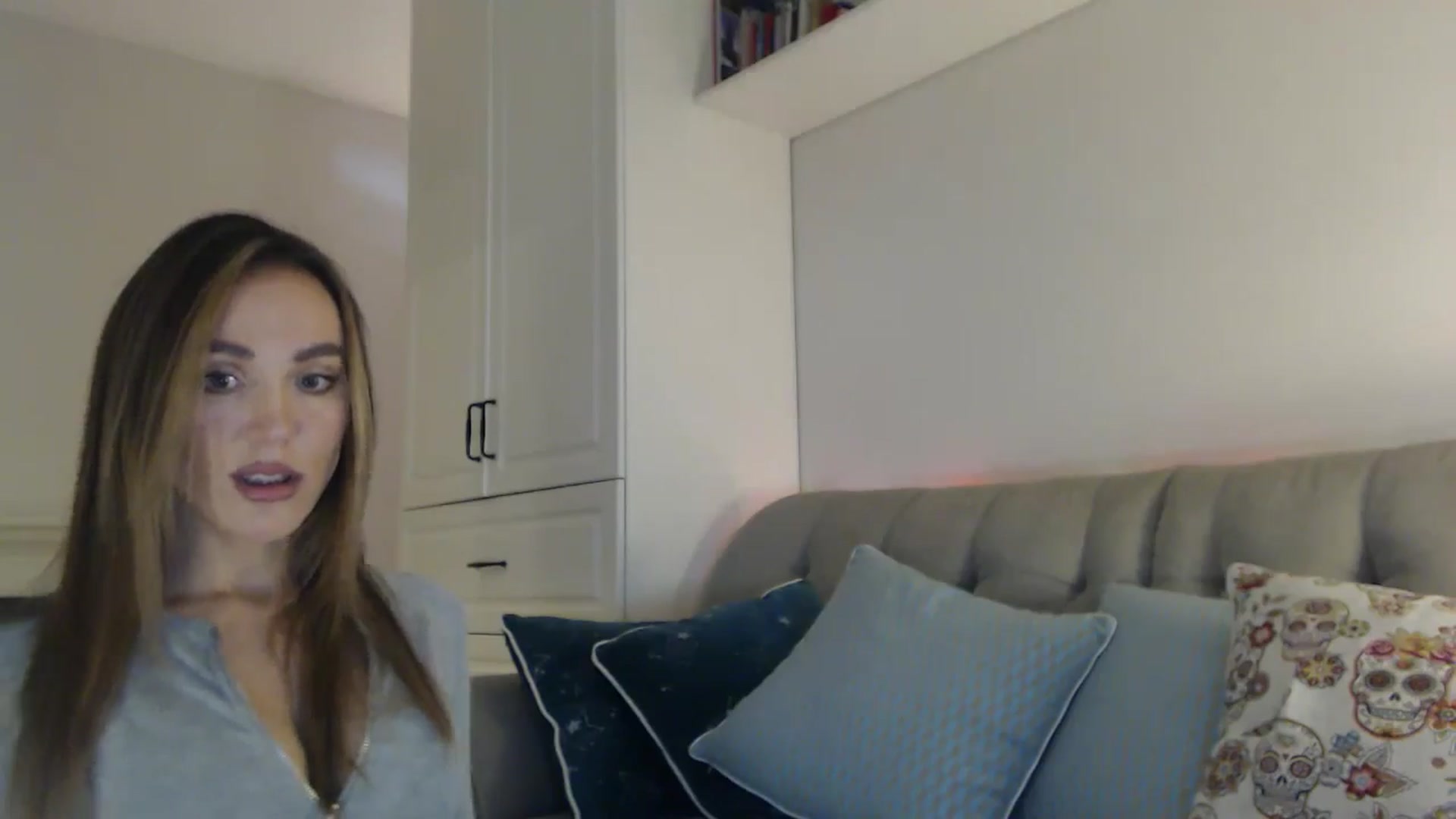 Gallery image thumbnail from Elysewine's myfreecams stream on, 10/26/2024, 06:58 image 7 of 20