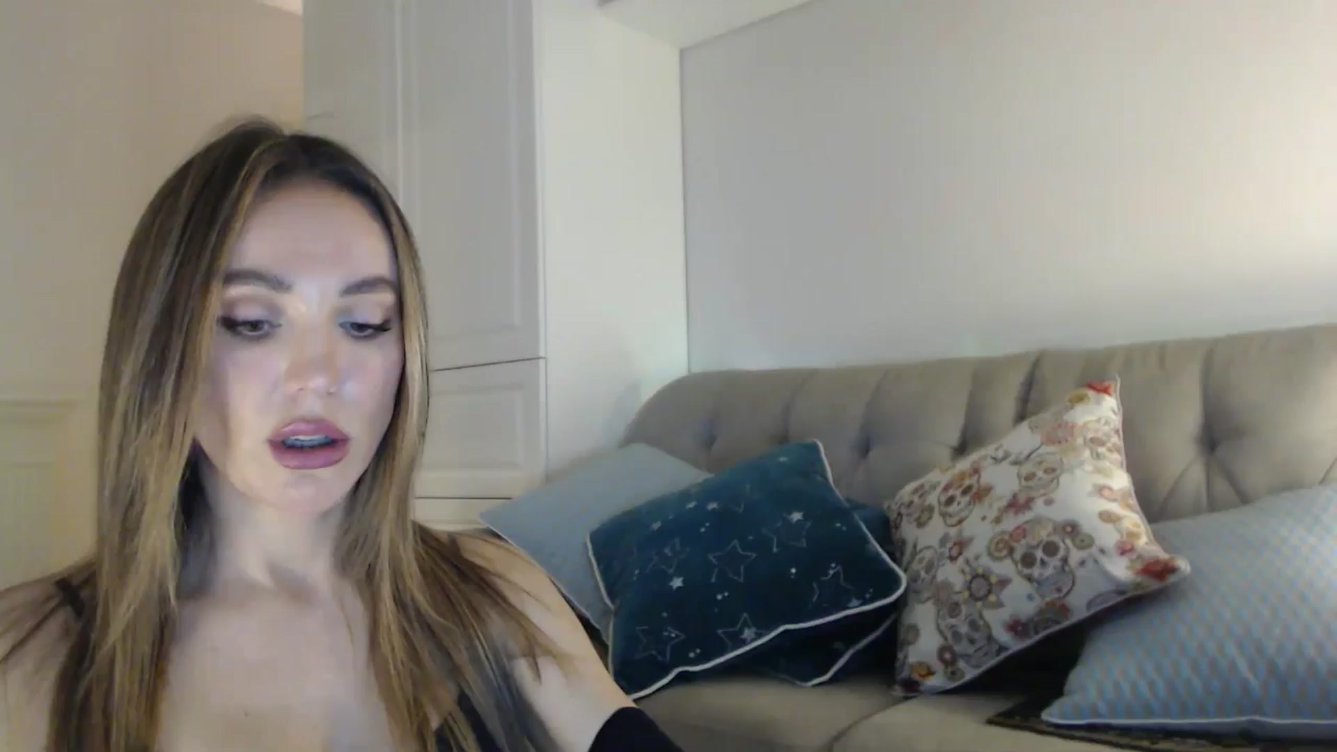 Gallery image thumbnail from Elysewine's myfreecams stream on, 10/27/2024, 05:35 image 20 of 20