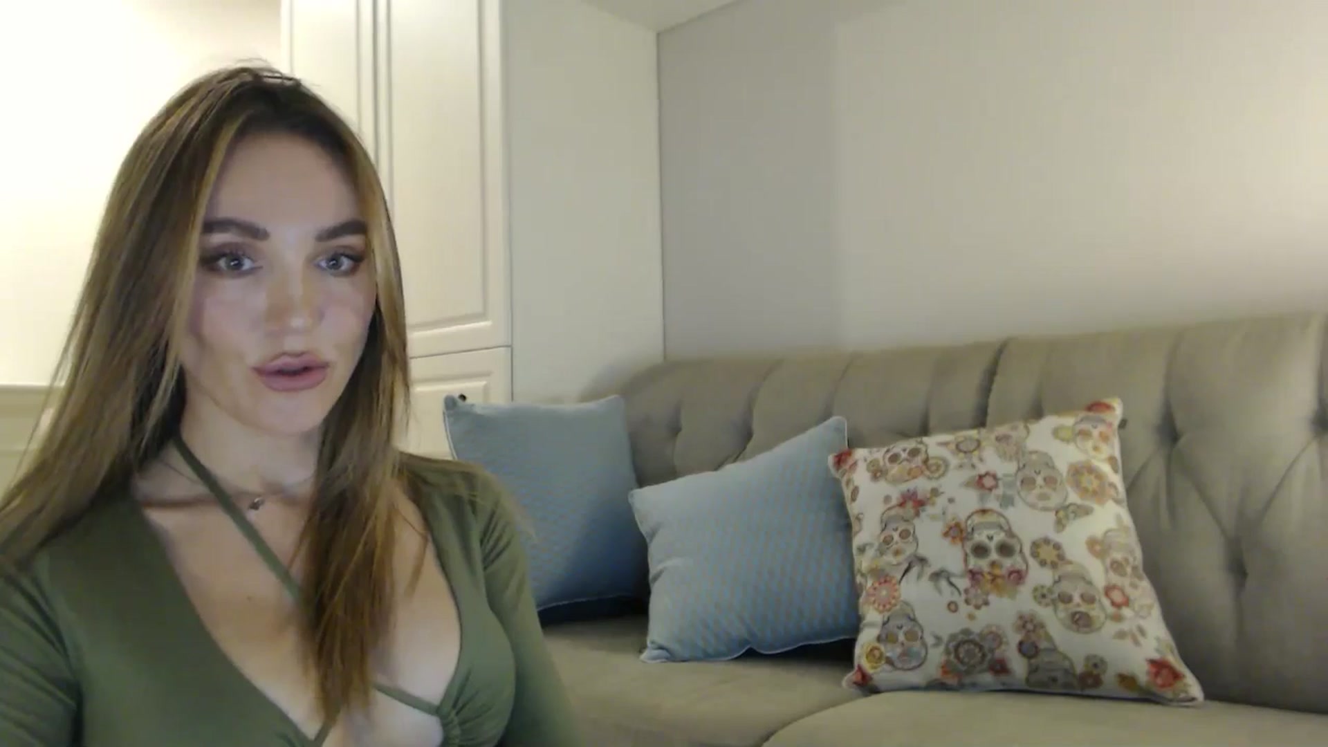Gallery image thumbnail from Elysewine's myfreecams stream on, 11/09/2024, 06:59 image 19 of 20