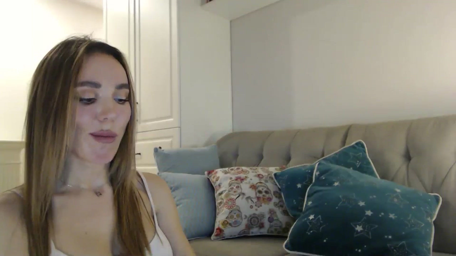Gallery image thumbnail from Elysewine's myfreecams stream on, 11/09/2024, 06:59 image 5 of 20