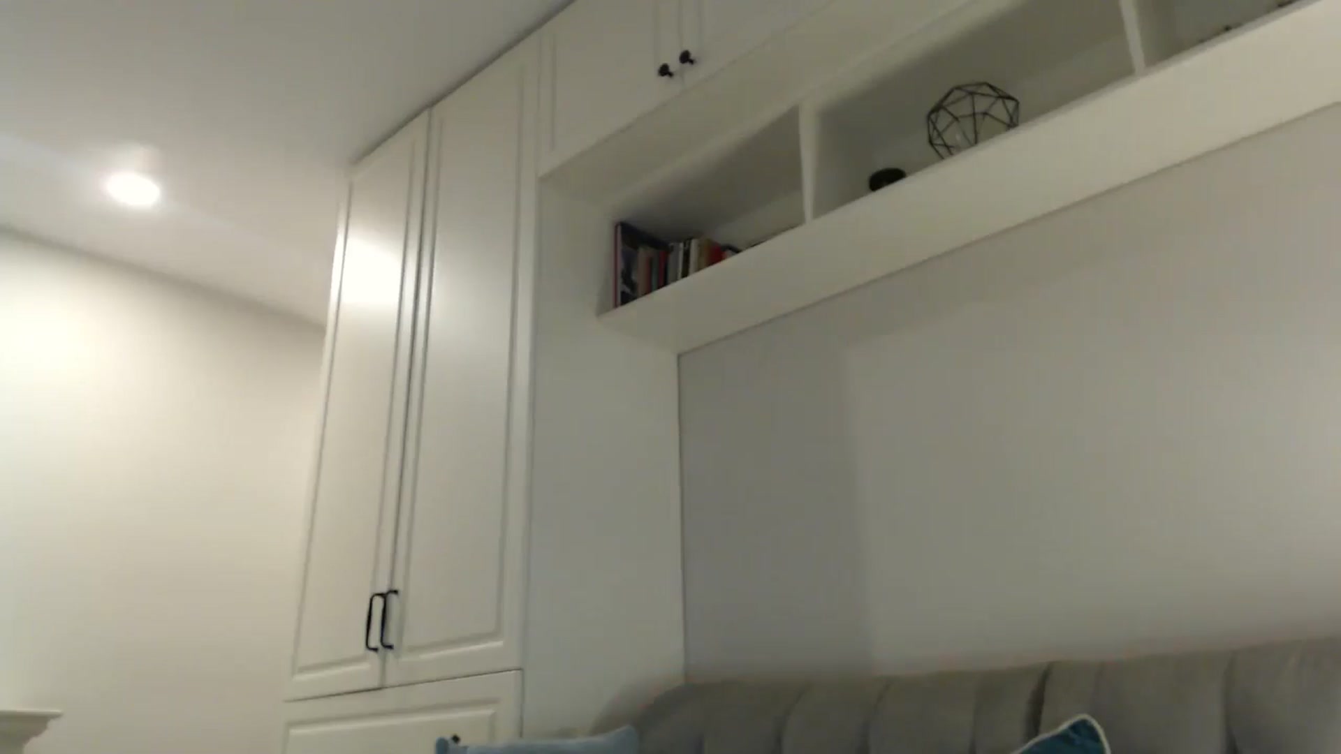 Gallery image thumbnail from Elysewine's myfreecams stream on, 11/09/2024, 06:59 image 12 of 20