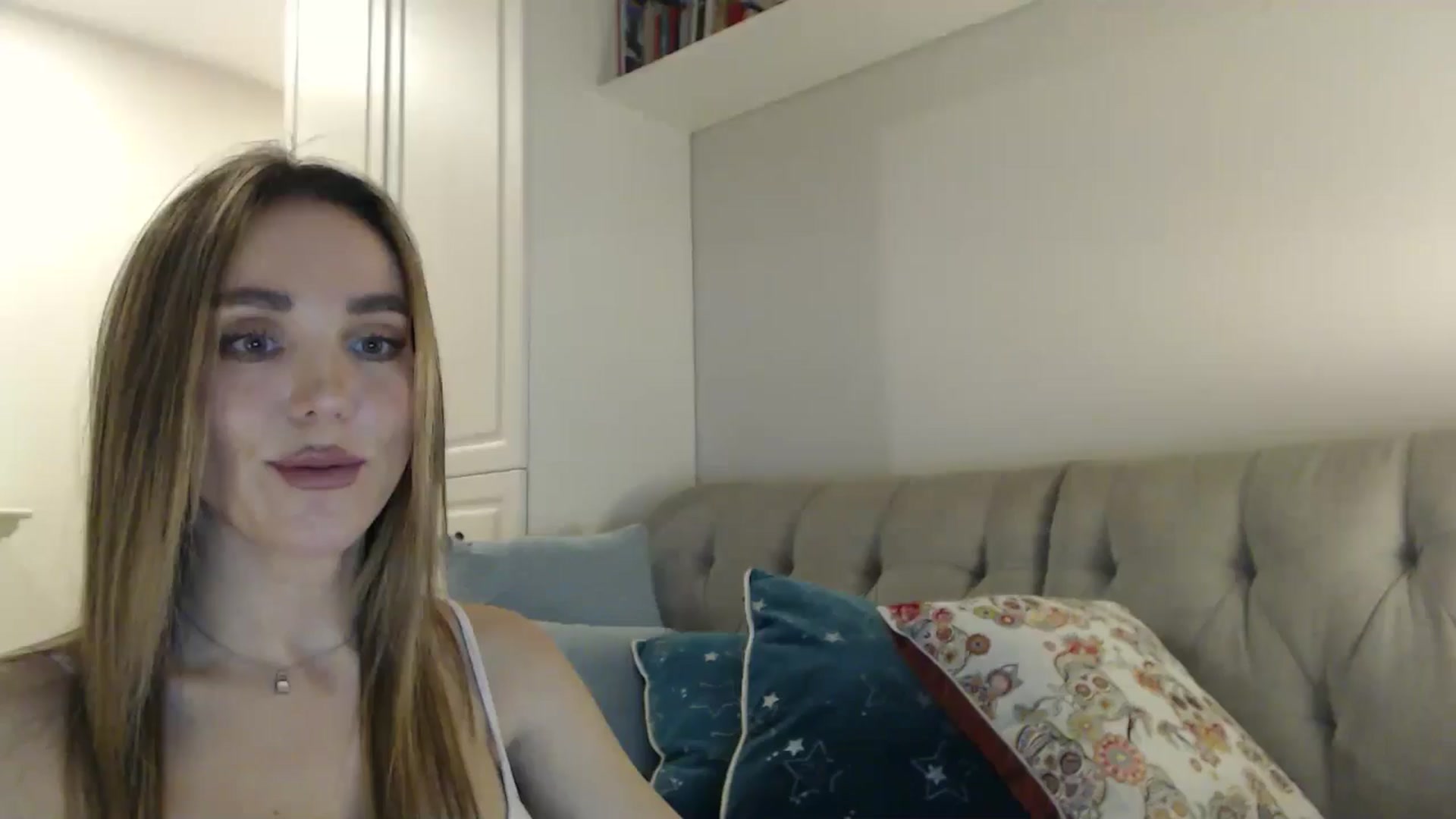 Gallery image thumbnail from Elysewine's myfreecams stream on, 11/09/2024, 06:59 image 3 of 20