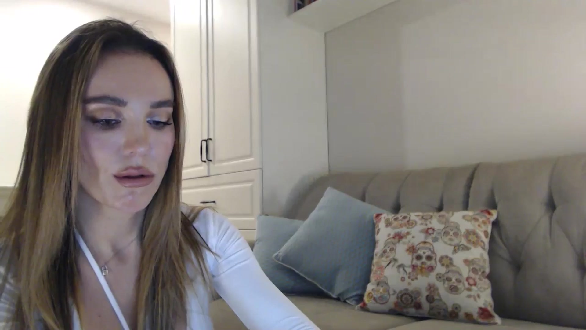 Gallery image thumbnail from Elysewine's myfreecams stream on, 11/09/2024, 10:24 image 16 of 20