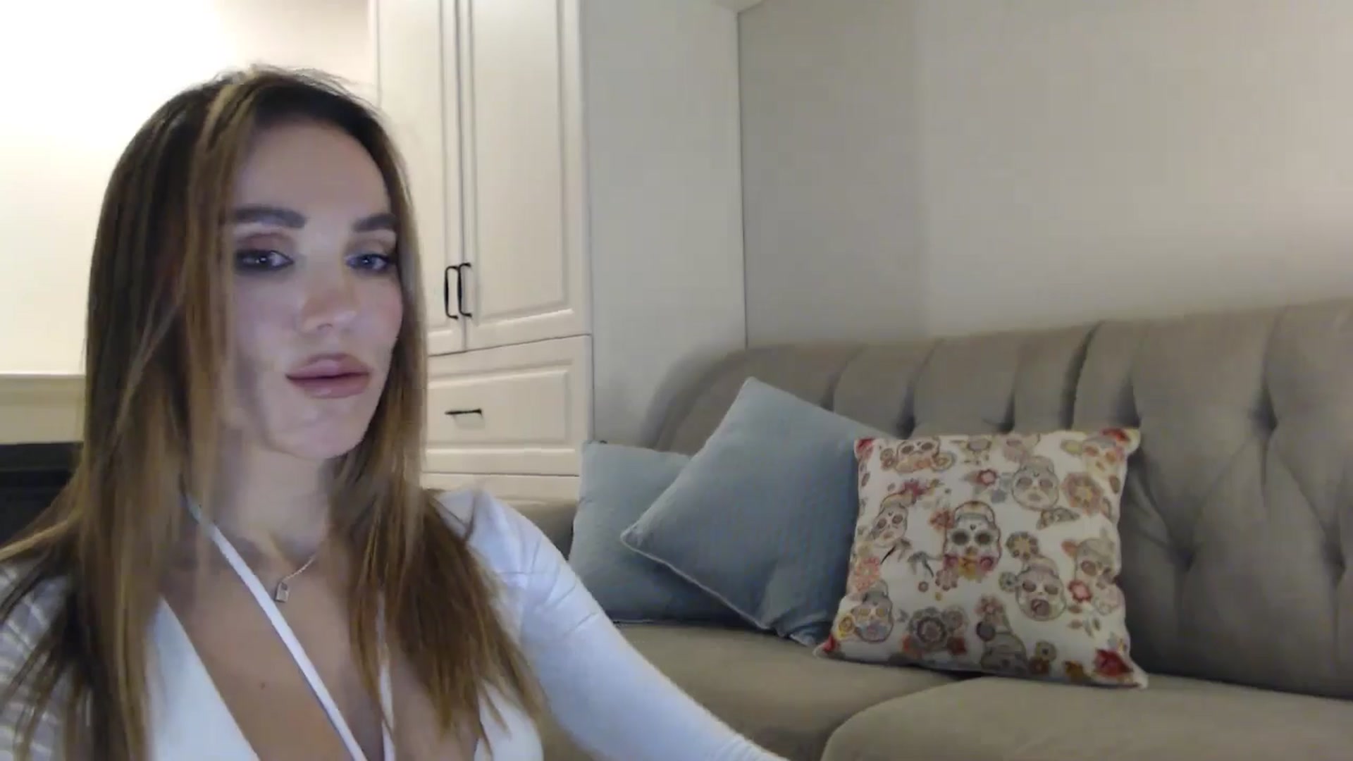 Gallery image thumbnail from Elysewine's myfreecams stream on, 11/09/2024, 10:24 image 18 of 20