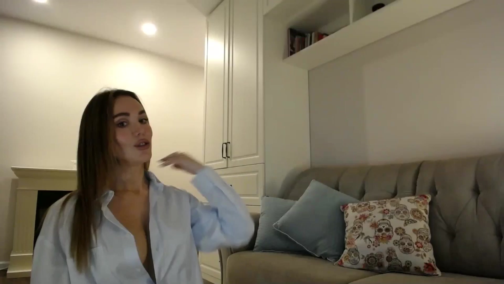 Gallery image thumbnail from Elysewine's myfreecams stream on, 11/10/2024, 05:37 image 13 of 20