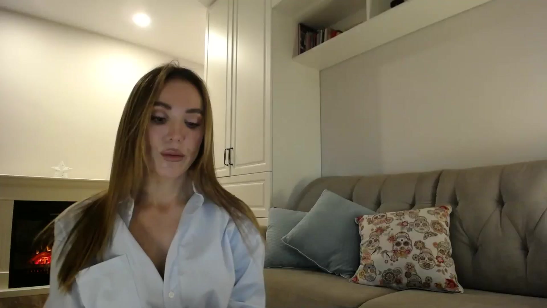 Gallery image thumbnail from Elysewine's myfreecams stream on, 11/10/2024, 05:37 image 6 of 20