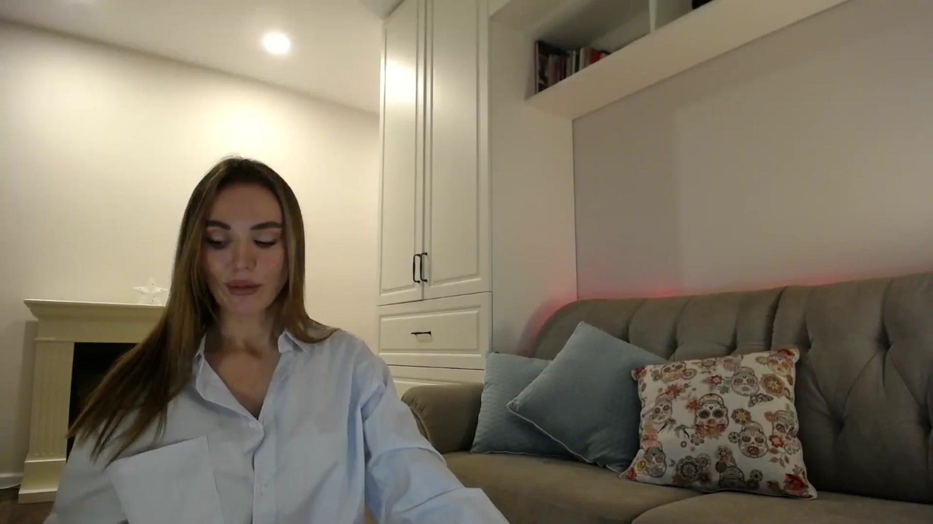 Gallery image thumbnail from Elysewine's myfreecams stream on, 11/10/2024, 05:37 image 7 of 20
