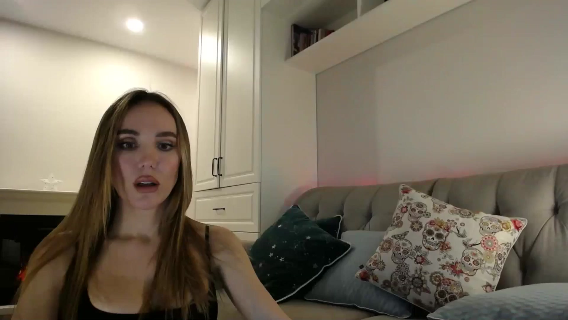 Gallery image thumbnail from Elysewine's myfreecams stream on, 11/16/2024, 07:00 image 5 of 20