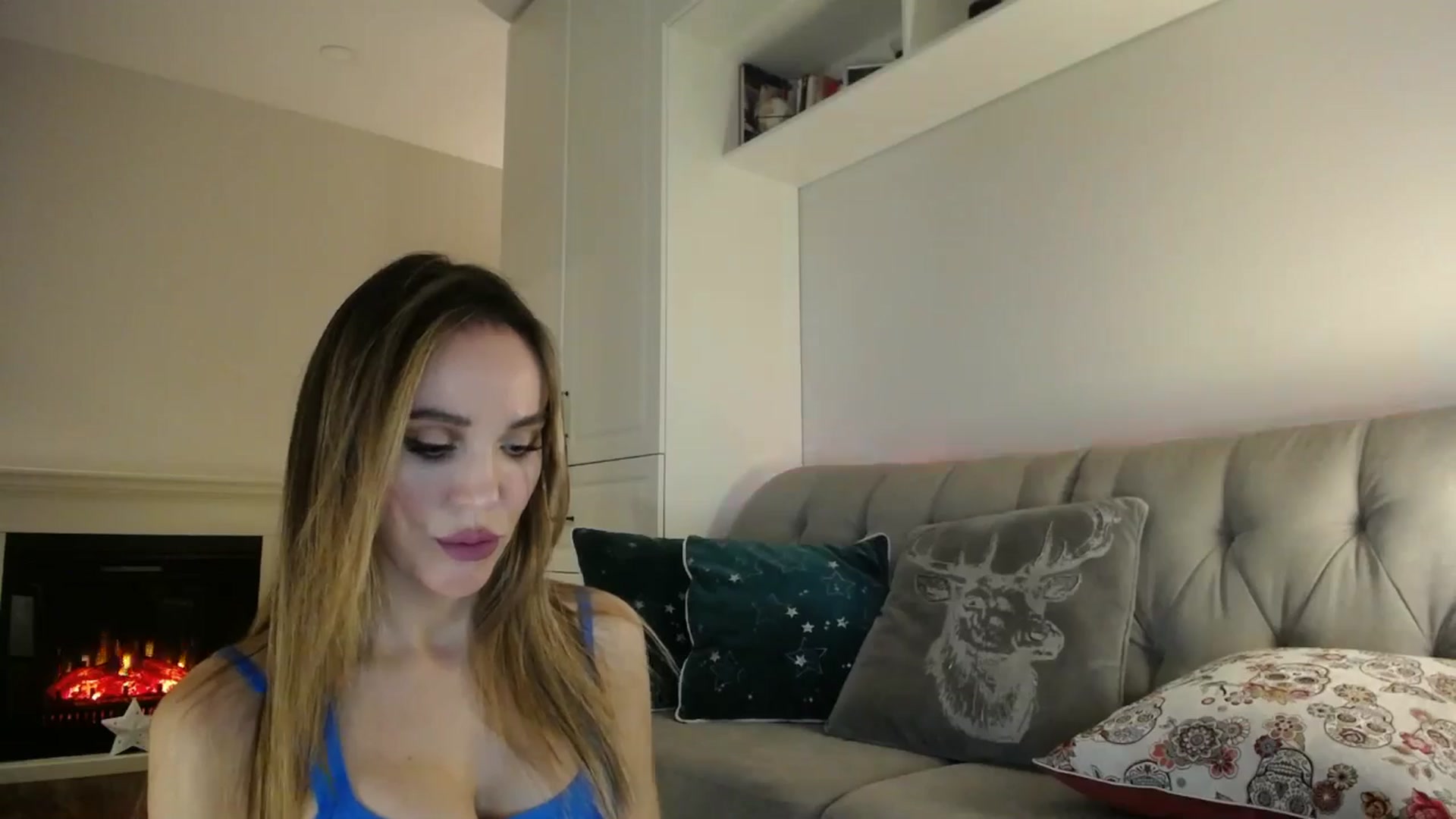 Gallery image thumbnail from Elysewine's myfreecams stream on, 11/24/2024, 07:37 image 12 of 20