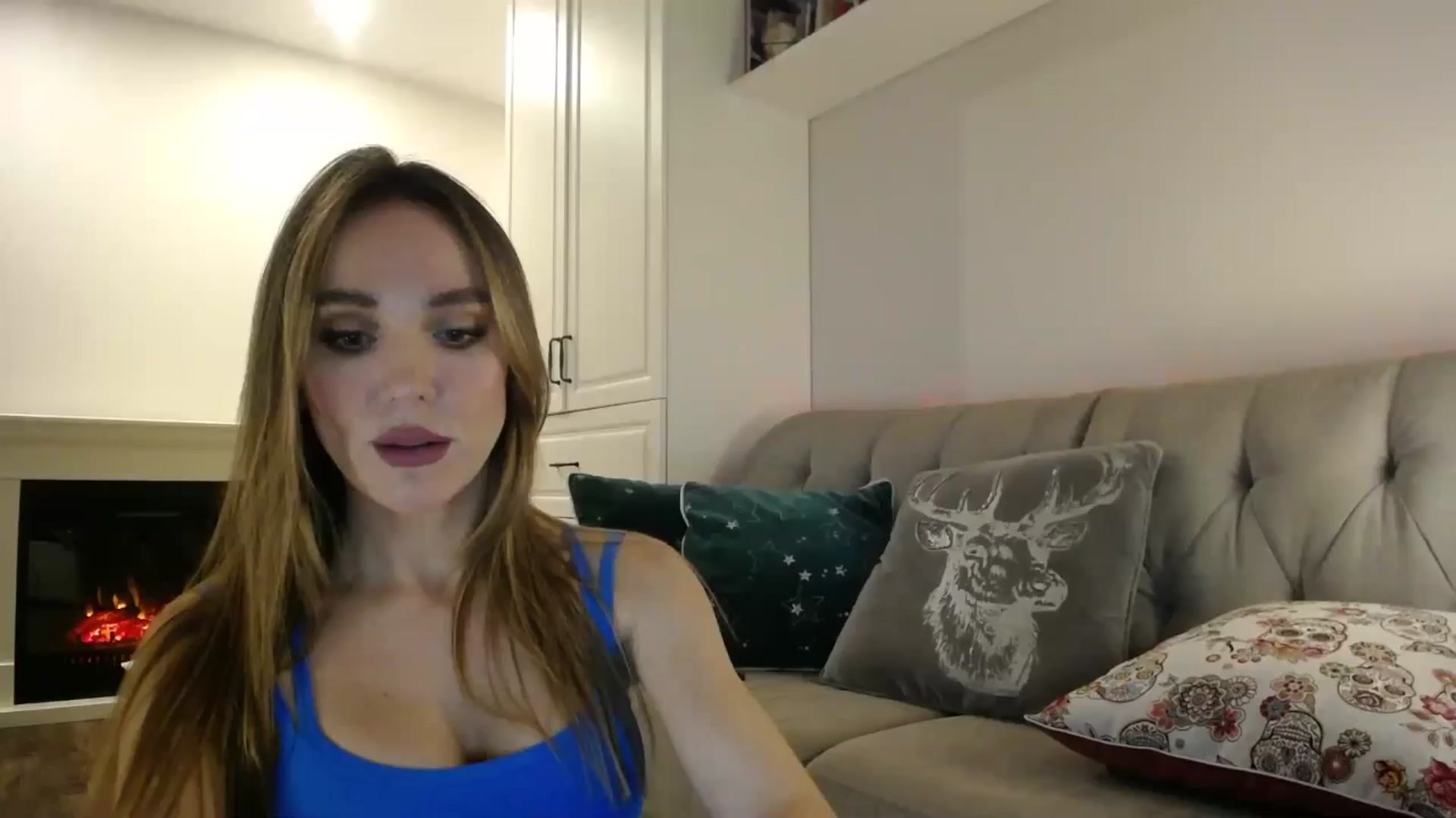 Gallery image thumbnail from Elysewine's myfreecams stream on, 11/24/2024, 07:37 image 1 of 20