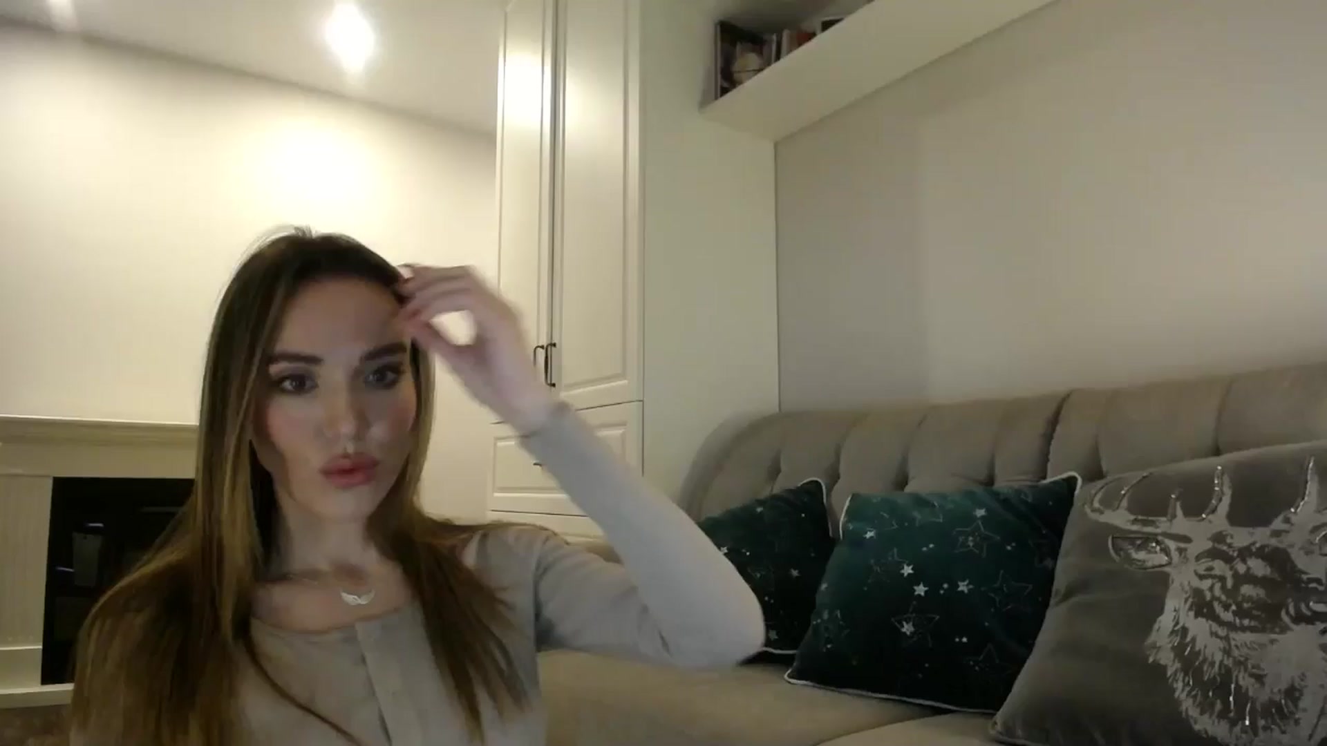 Gallery image thumbnail from Elysewine's myfreecams stream on, 12/01/2024, 06:42 image 1 of 20