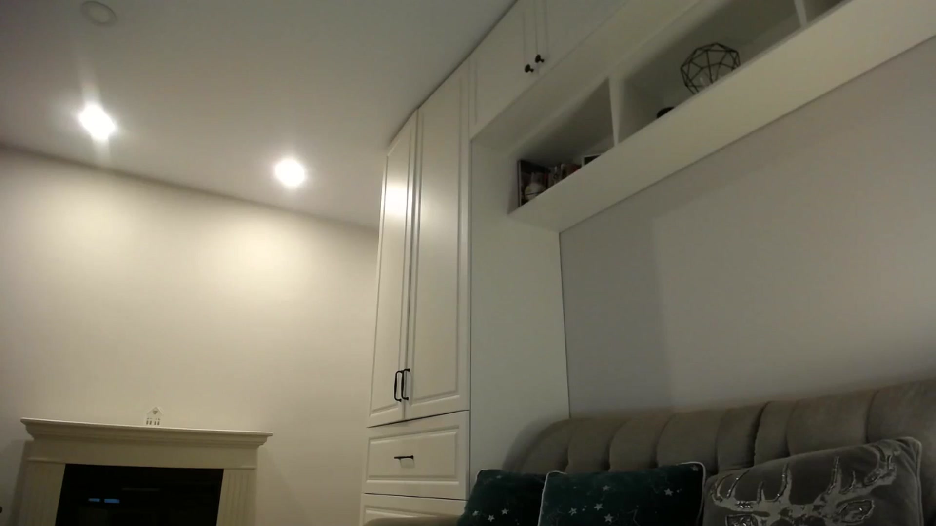 Gallery image thumbnail from Elysewine's myfreecams stream on, 12/07/2024, 07:31 image 2 of 20