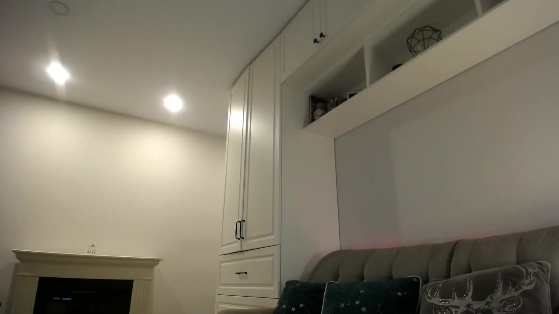 Gallery image thumbnail from Elysewine's myfreecams stream on, 12/07/2024, 07:31 image 3 of 20