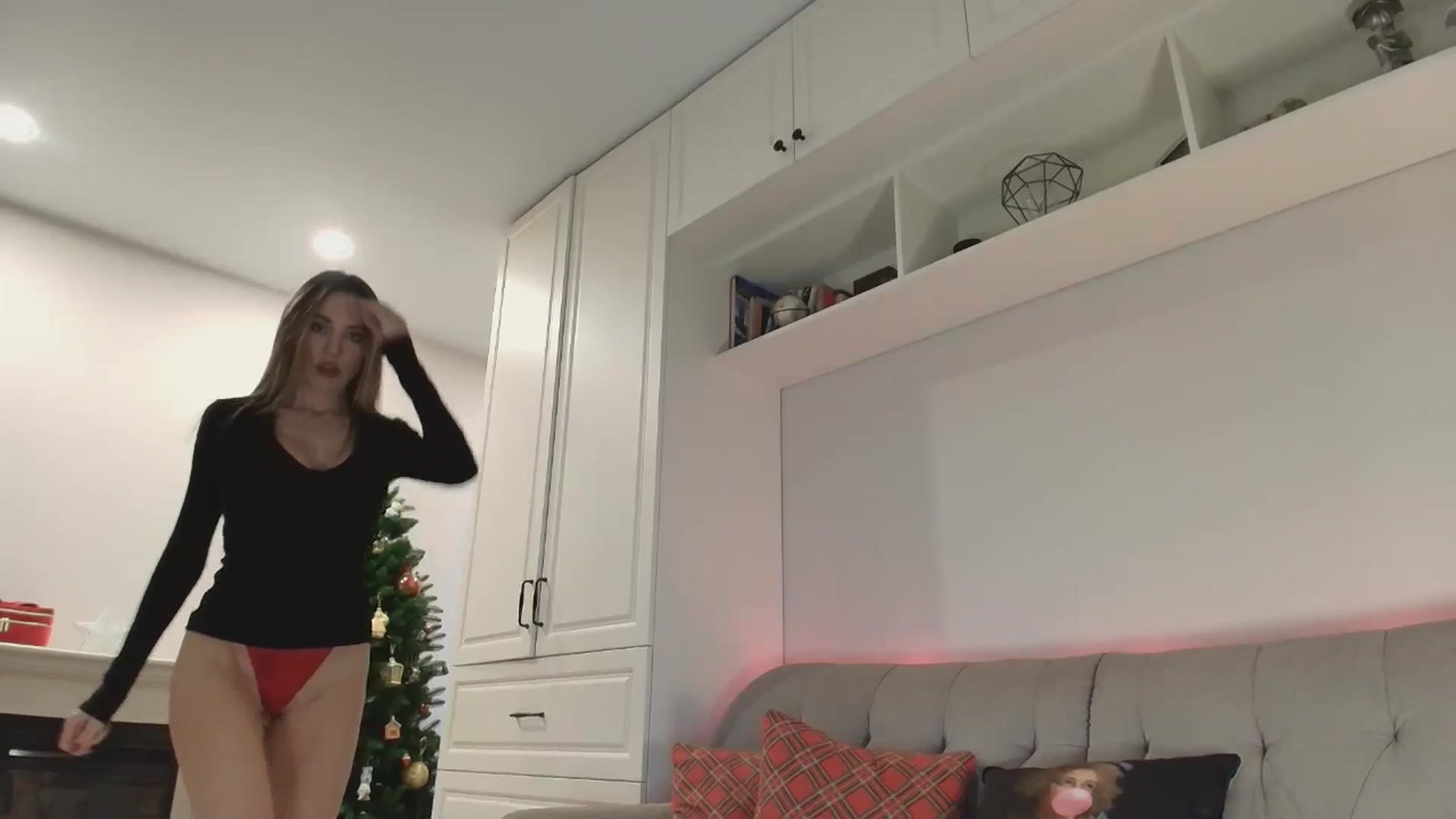 Gallery image thumbnail from Elysewine's myfreecams stream on, 12/15/2024, 06:44 image 6 of 20