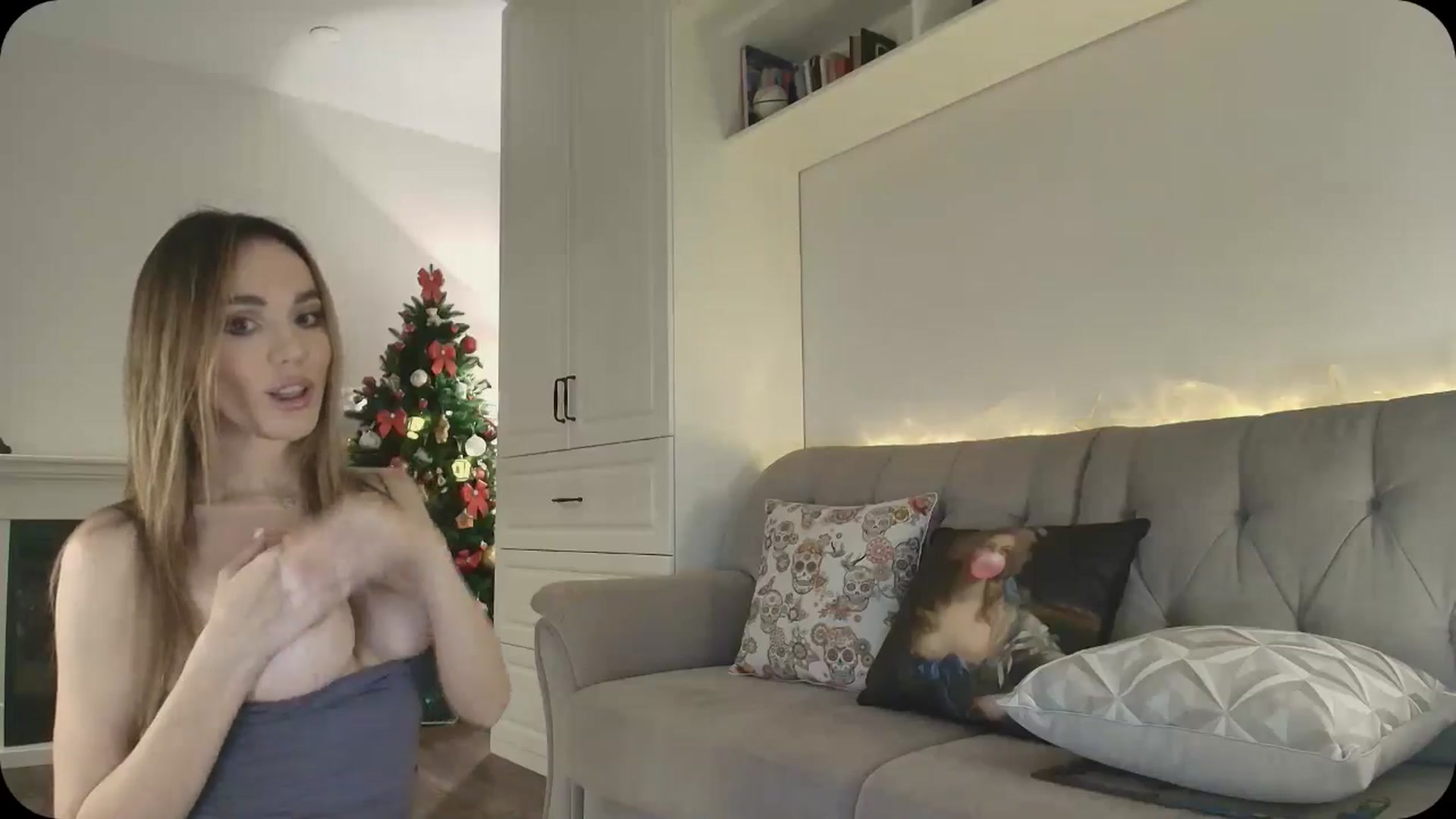 Gallery image thumbnail from Elysewine's myfreecams stream on, 01/18/2025, 06:42 image 18 of 20