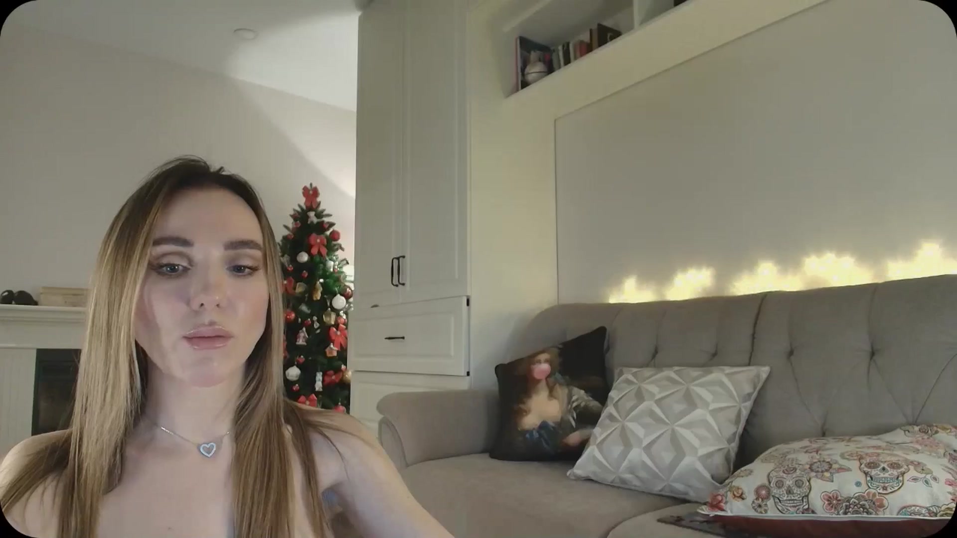 Gallery image thumbnail from Elysewine's myfreecams stream on, 01/25/2025, 08:32 image 20 of 20